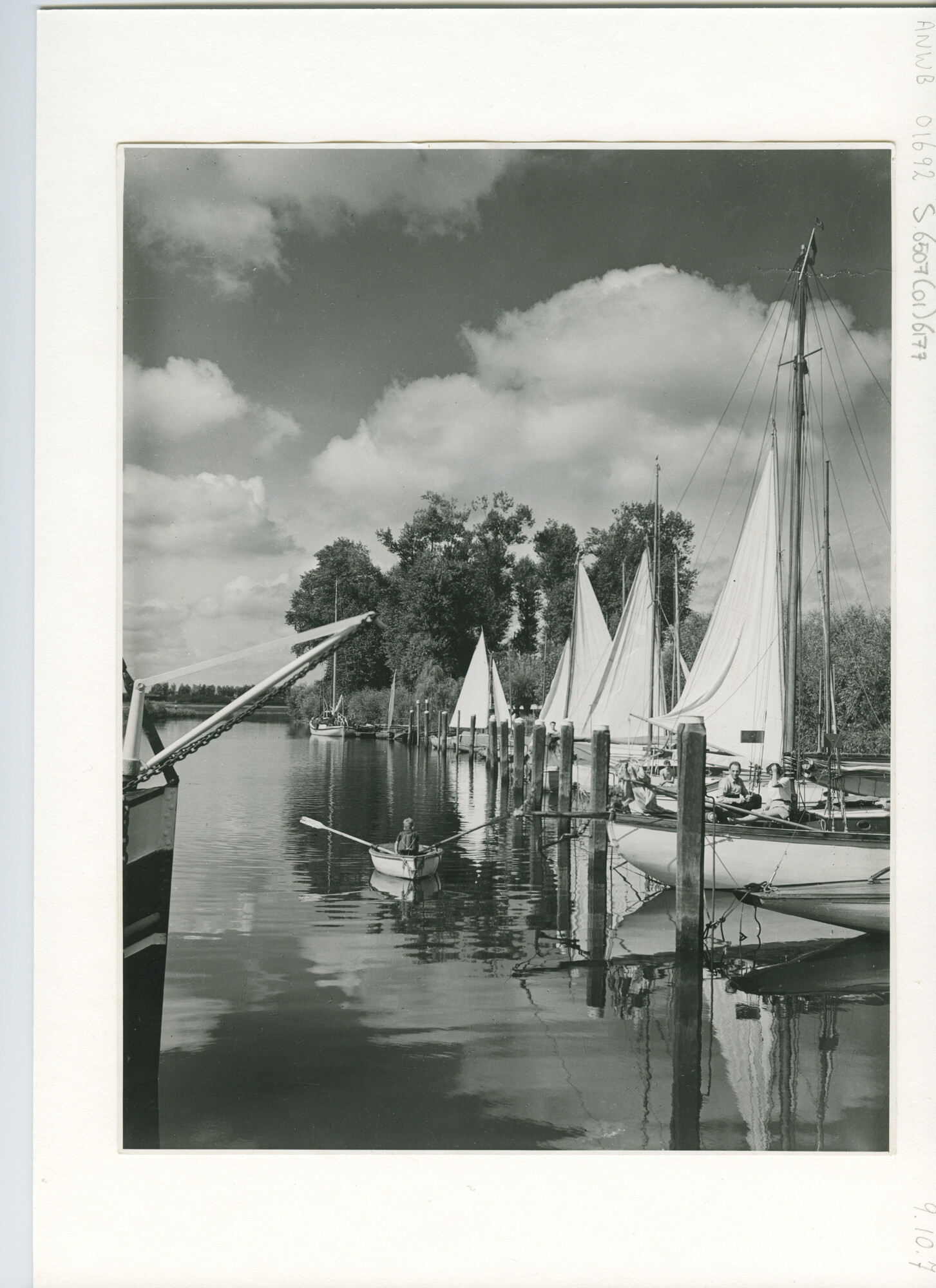 S.6507(01)6177; Foto van jachthaven; foto