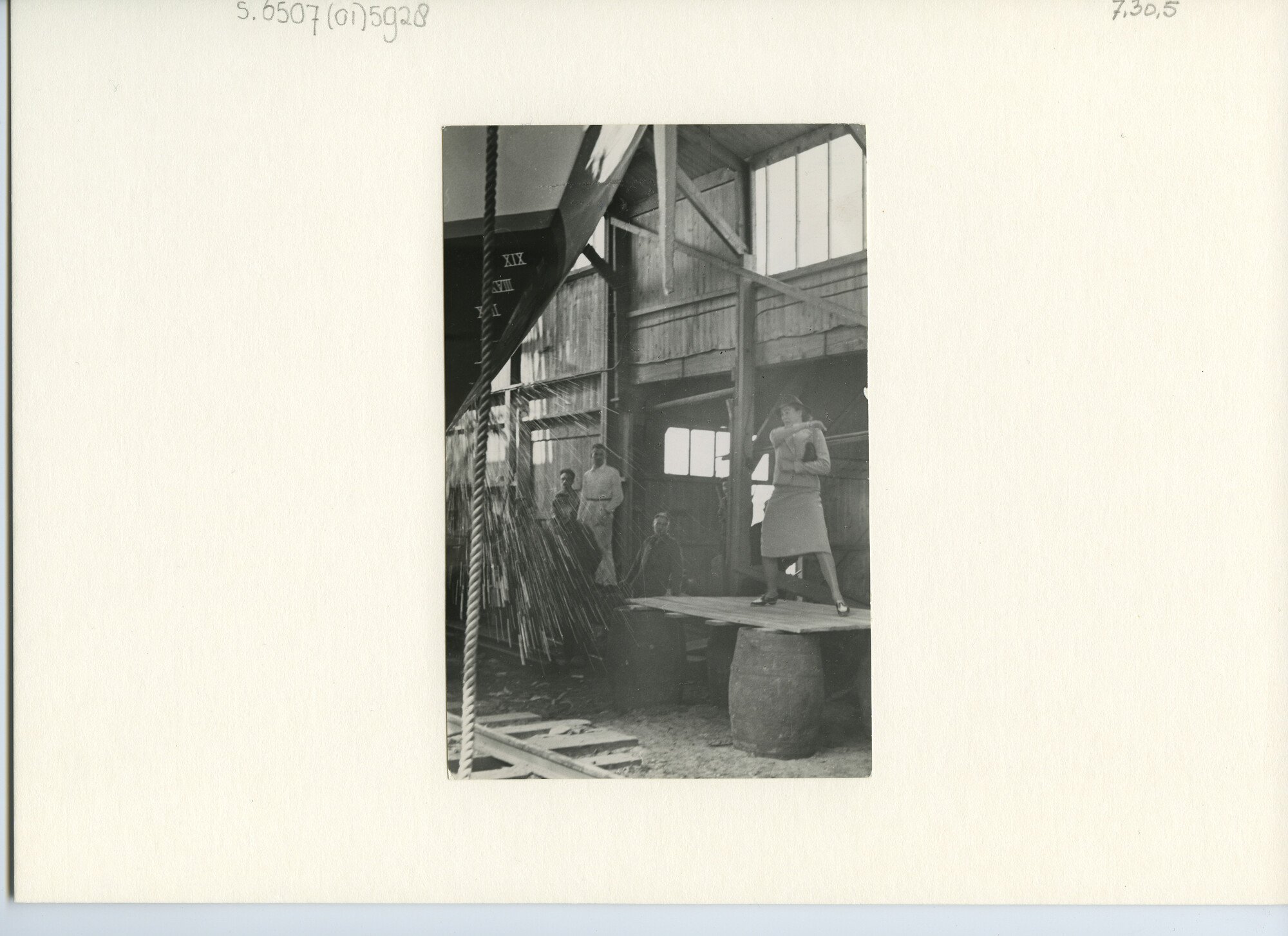 S.6507(01)5928; Foto van de doop van motorzeiljacht Iduna; foto