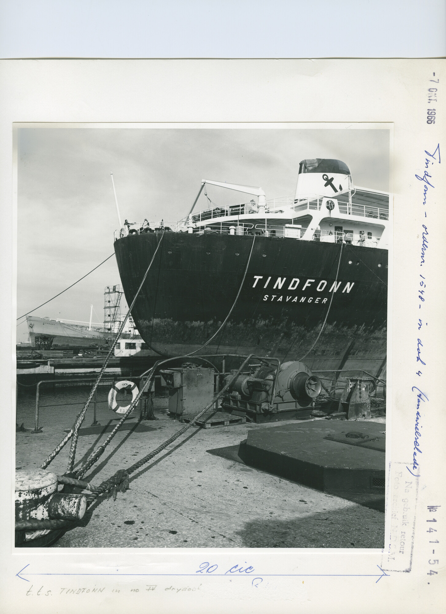 S.5444(4657); Tindfonn in dok 4 van de NDSM; foto