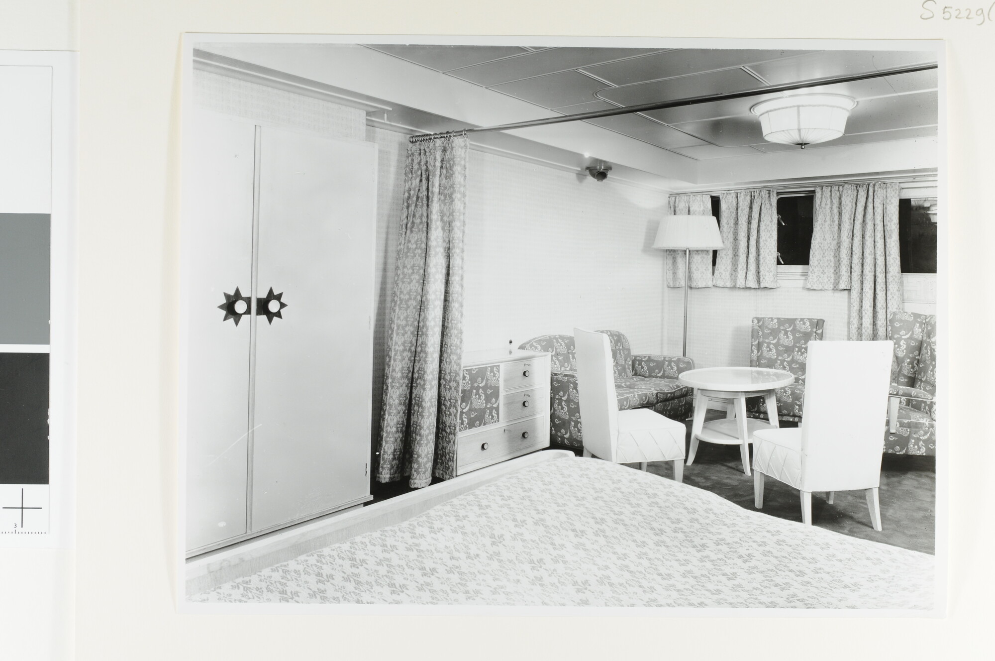 S.5229(01); Interieurfoto's genomen aan boord van ms. 'Willem Ruys' van de Koninklijke Rotterdamsche Lloyd [...]; fotoreportage