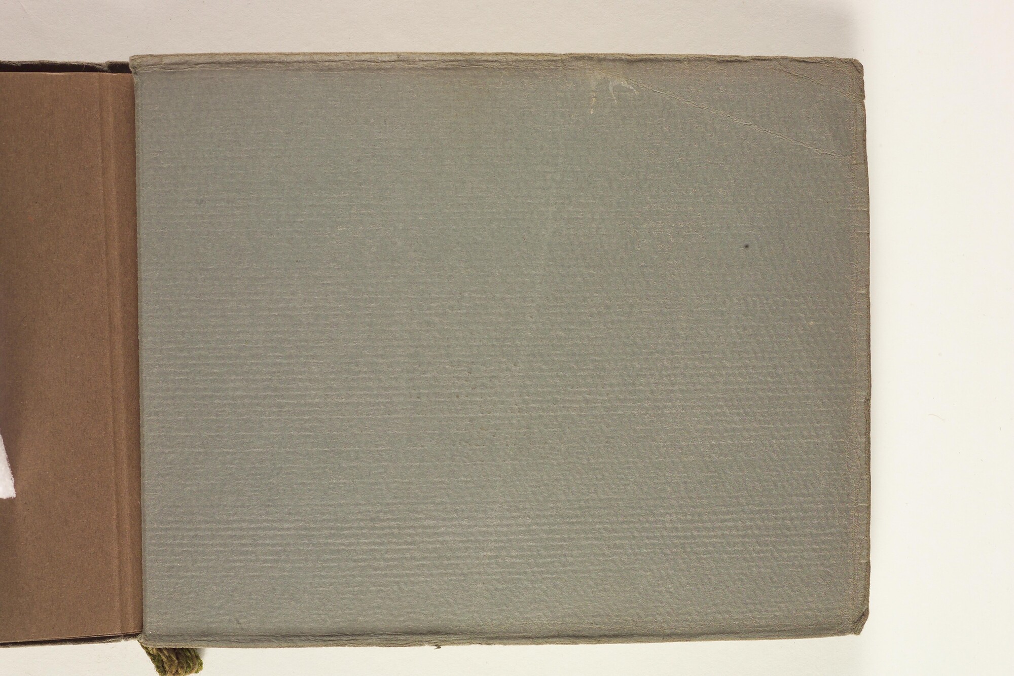 S.6156(06)e; Fotoalbum e) uit een serie van veertien uit de Collectie Job over zijn reis; fotoalbum