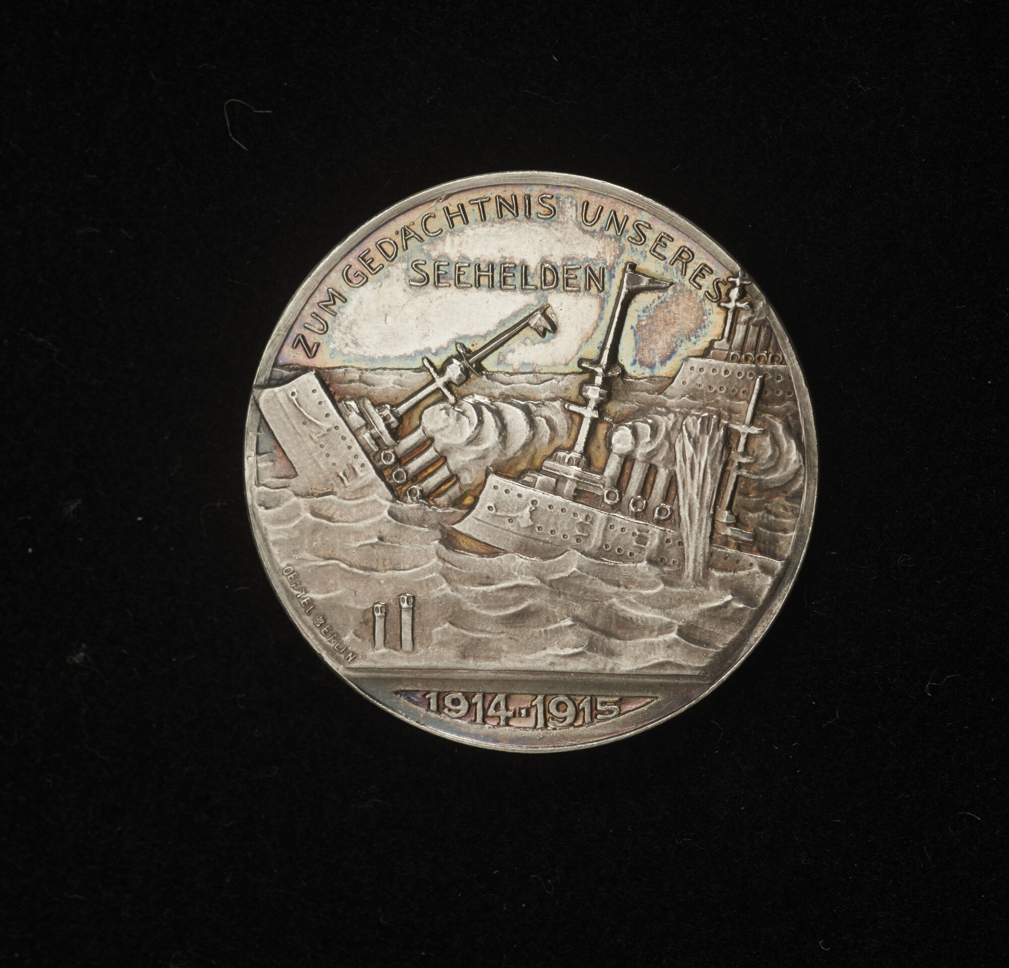 A.0042(04); Duitse penning ter herinnering aan duikbootcommandant Otto Weddigen, 1915; penning