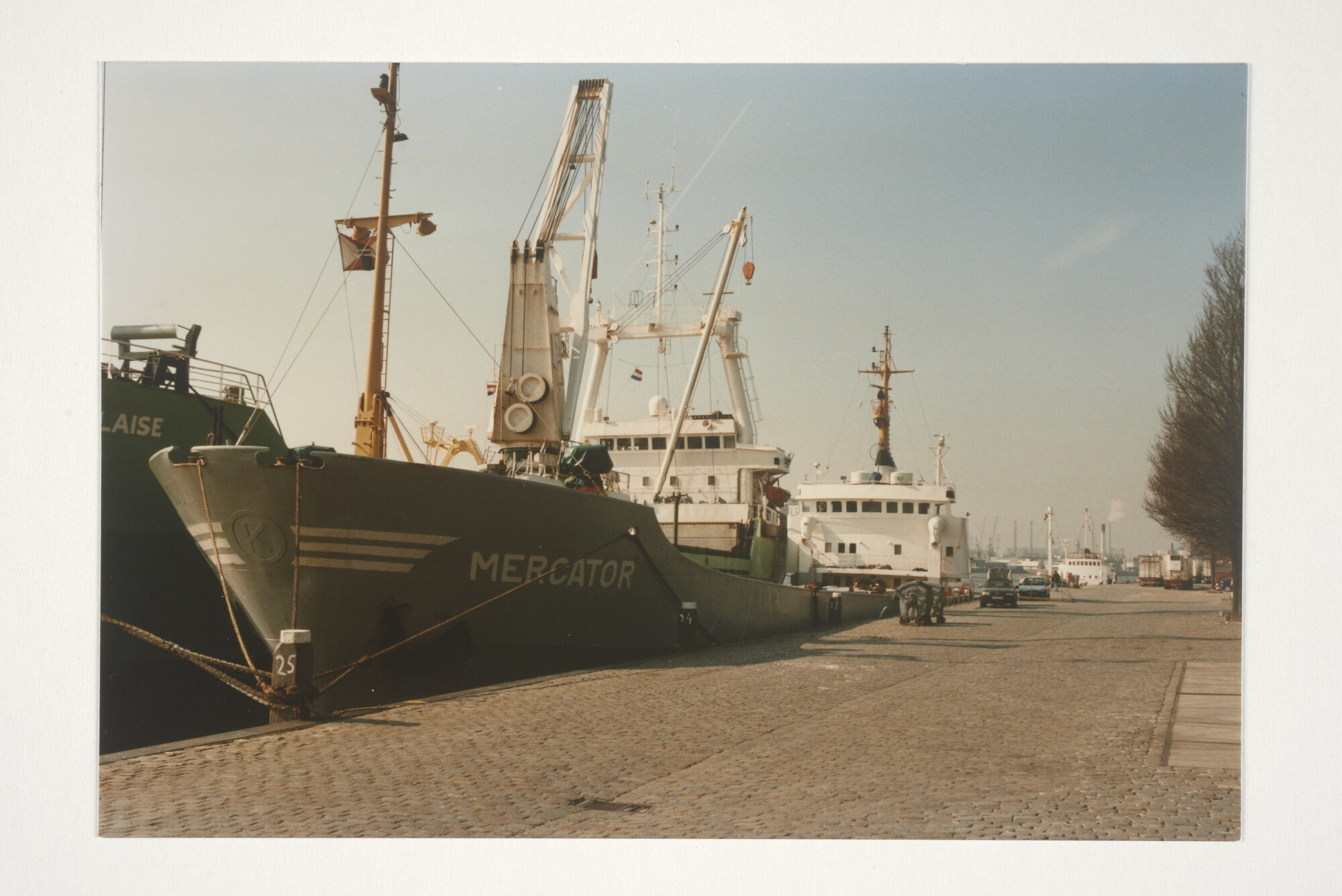 2000.0898; Kleurenfoto van de coaster ms. Mercator (ex- Lautonia en Heinrich [...]; foto
