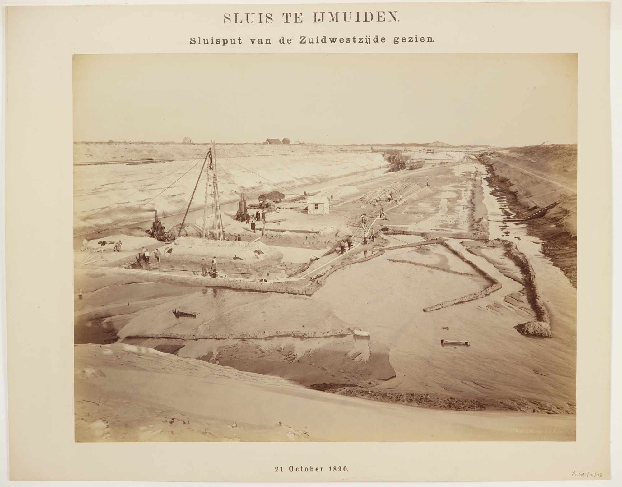 S.1691(01)02; De werkzaamheden ten behoeve van de bouw van de nieuwe schutsluis te IJmuiden; foto