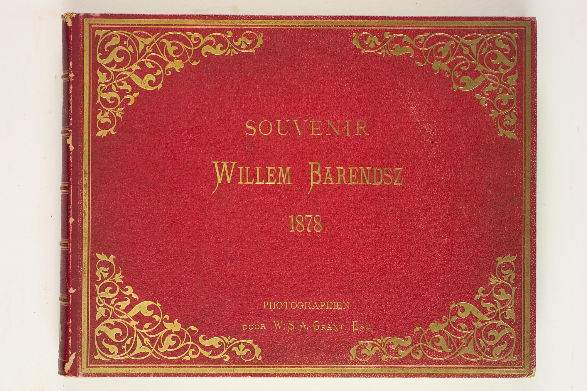 S.0068(05); Album met foto's van de Eerste Noordpoolexpeditie van de Willem Barents; fotoalbum