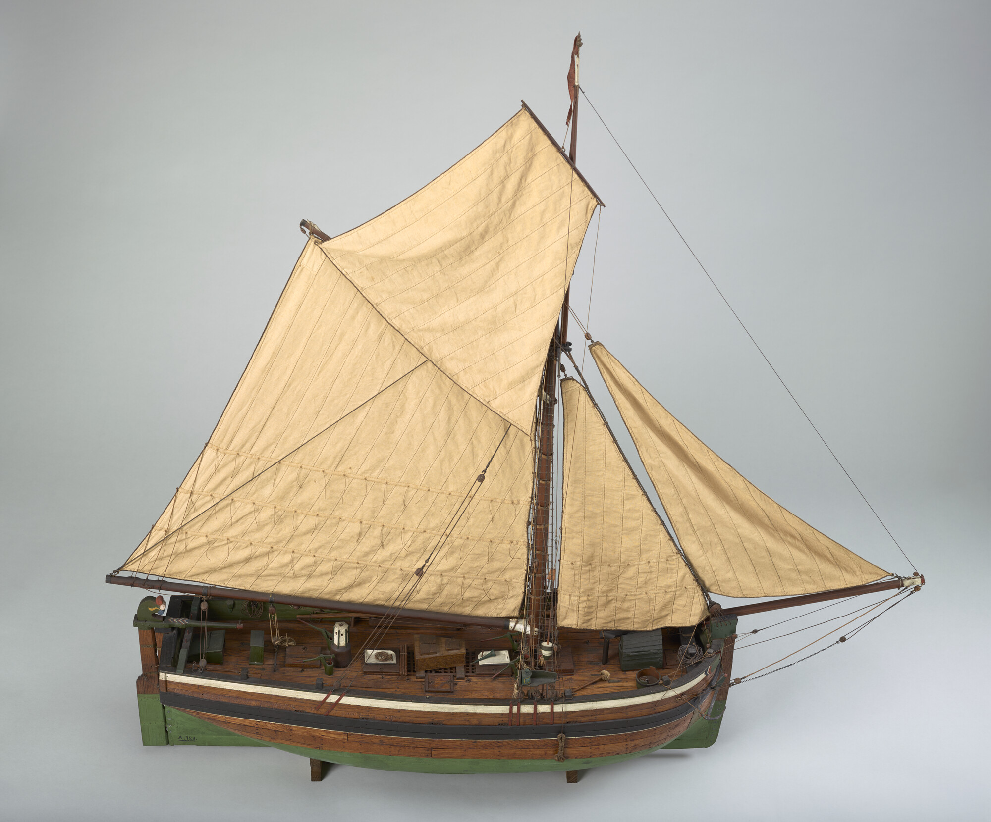 A.0729; Model van de vissloep Volharding; scheepsmodel