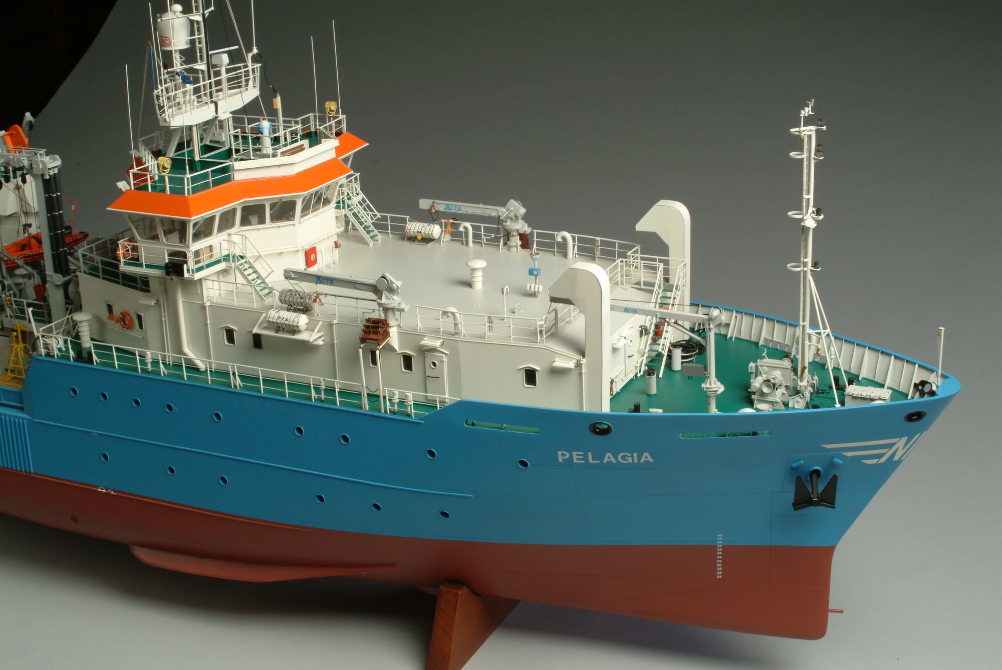 1998.2007; Model van het onderzoeksvaartuig ms. Pelagia; scheepsmodel