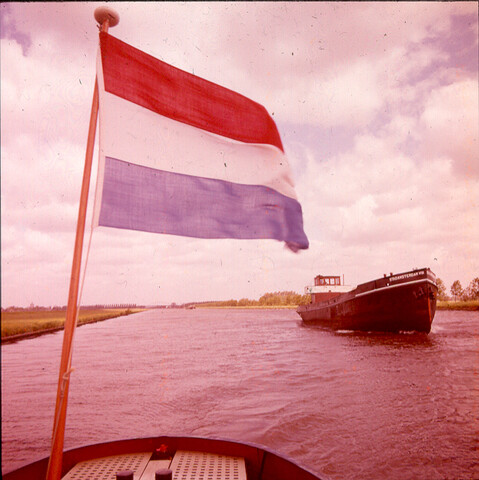 S.9100(2247); Dia van het Amsterdam-Rijnkanaal; diapositief