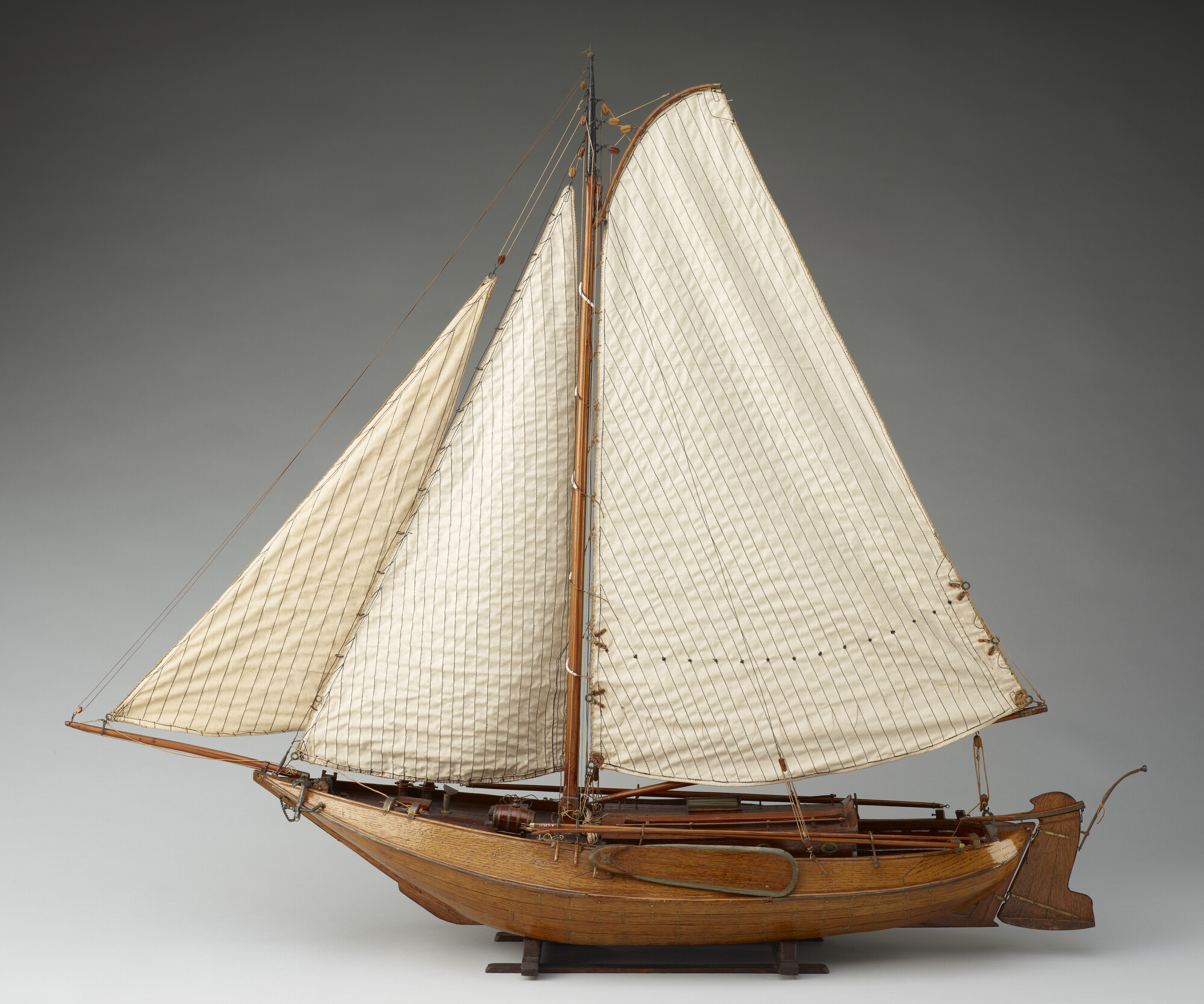 A.0439(01); Model van het hoogaarsjacht Oscar en Virginie; scheepsmodel