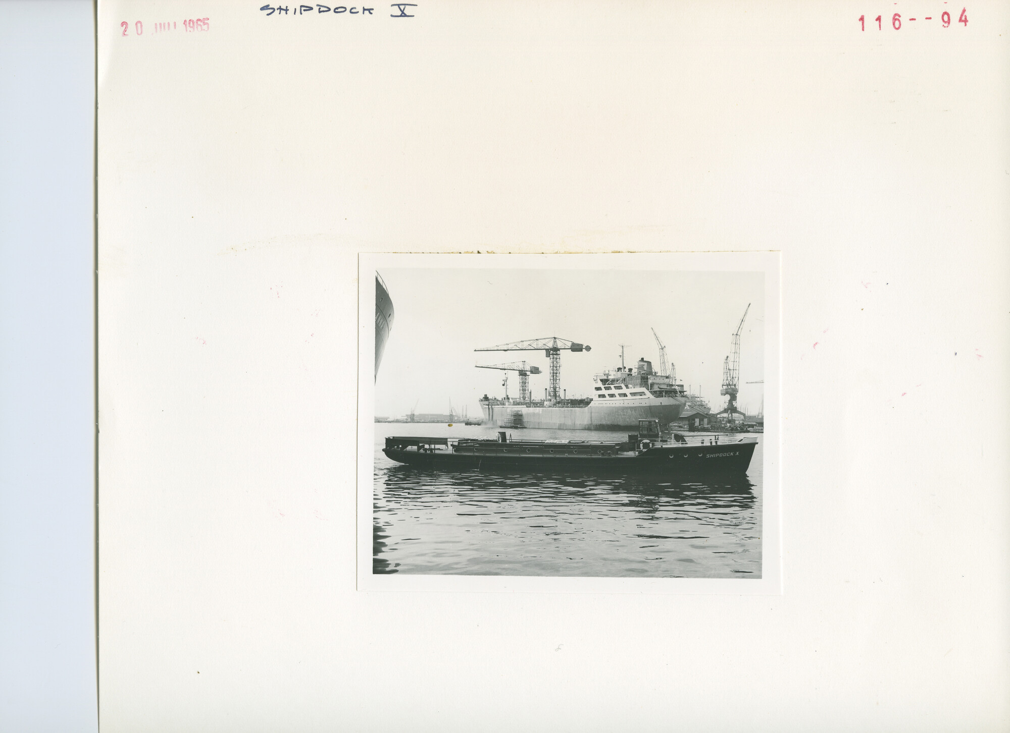 S.5444(4457)4; Foto van de personeelsboten Shipdock I, VI, X, XVI en XVIII van de NDSM; foto