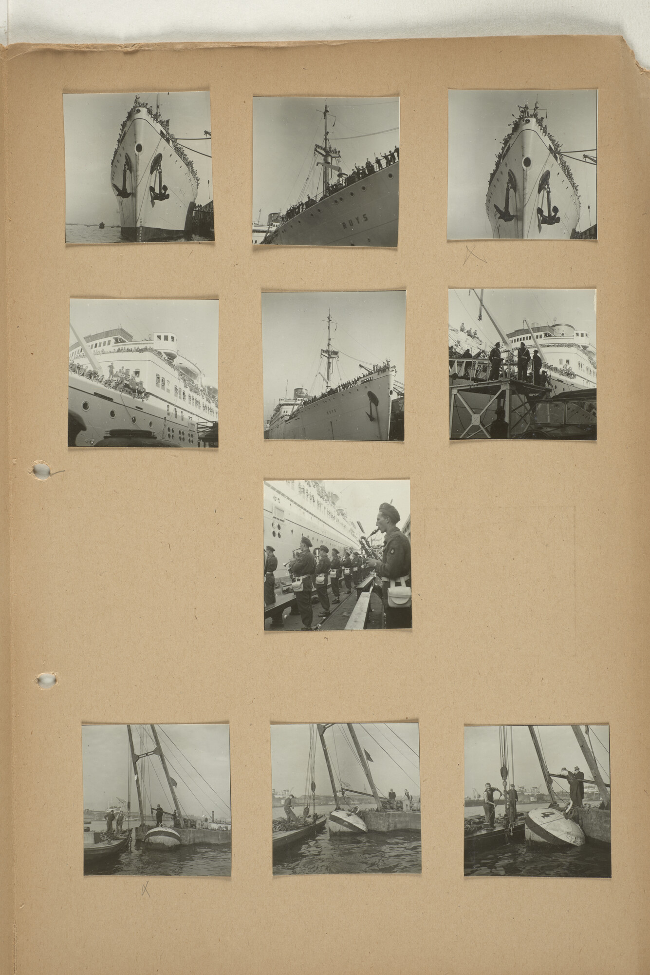 1998.2179; Omslag met een grote hoeveelheid proef foto's gemaakt in opdracht van de Gemeente Handelsinrichtingen in Amsterdam; omslag