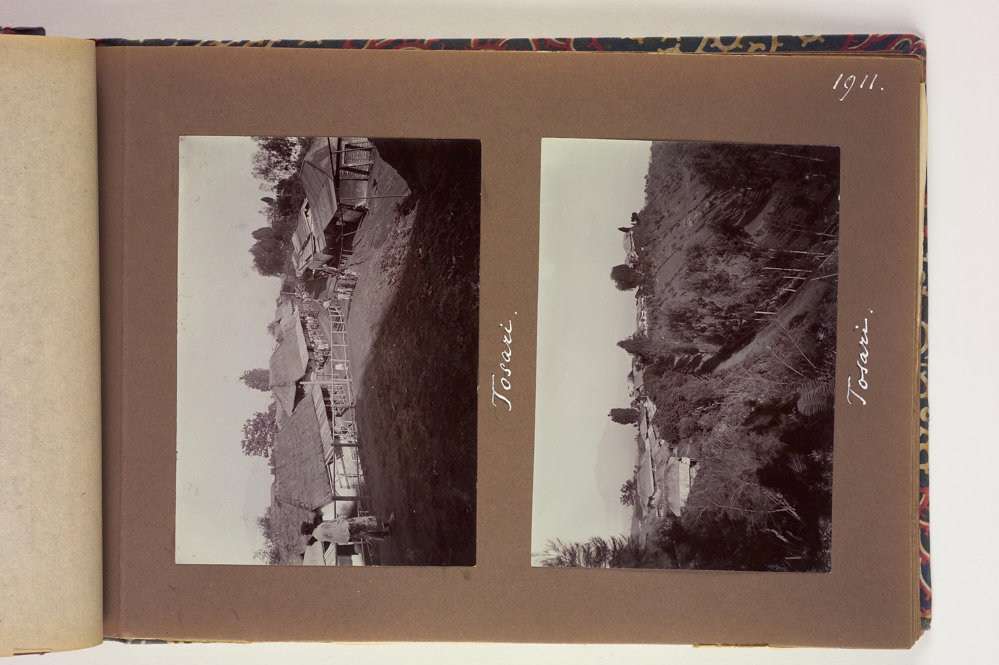 S.5679(01); Album van C.R. van Blijenburgh met foto's gemaakt tijdens reizen tussen 1901; fotoalbum