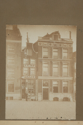 2001.1755; Omslag met vele foto's en knipsels van meest bergingsactiviteiten door Reederij v/h Gebroeders Goedkoop te Amsterdam in de periode 1929 / 1949; omslag