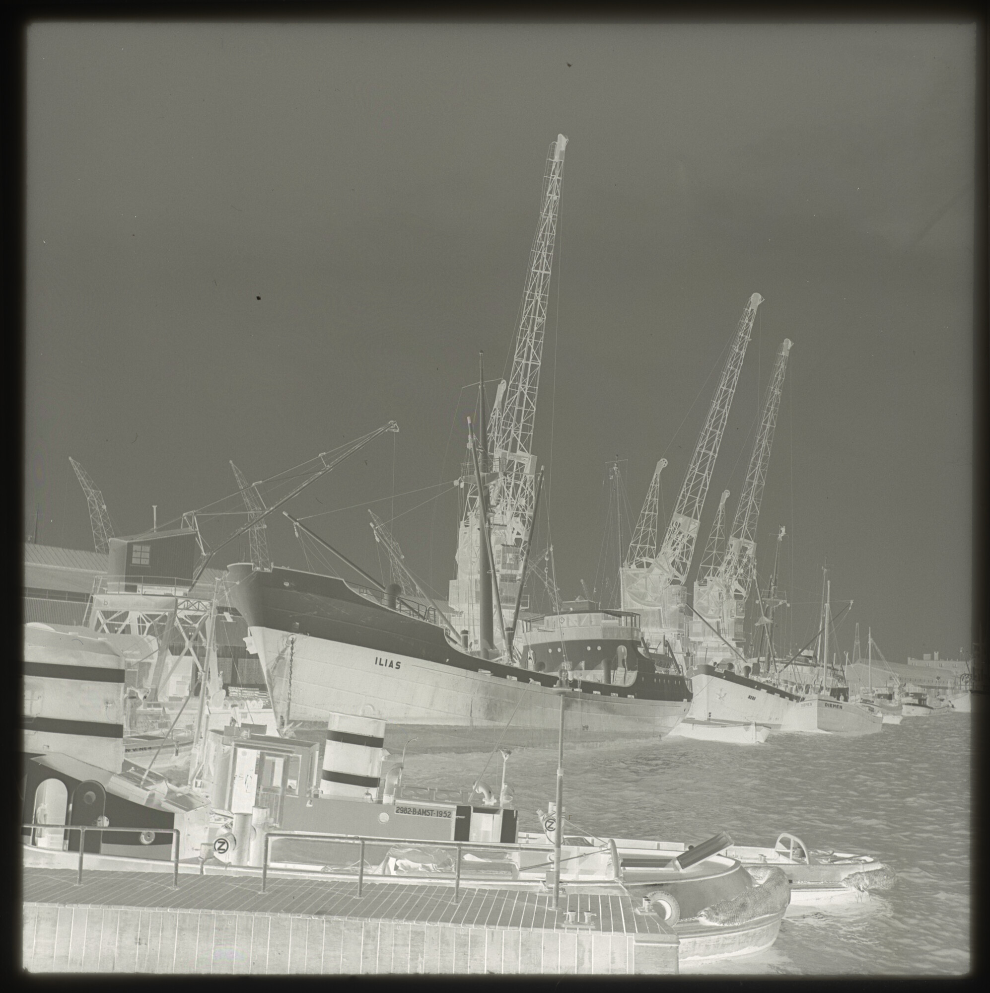 A.5263(02); Negatieven van een reis met het vrachtschip 'Woltersum' van de Stoomvaart; negatief