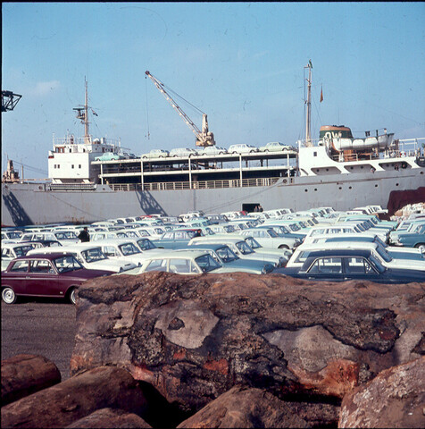 S.9100(0629); Het VCK Houtveem te Amsterdam; diapositief