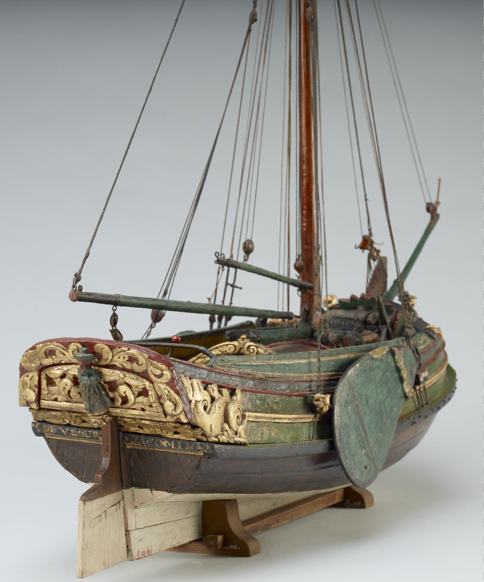 A.0115(11); Model van het hekjacht De Vrouw Jacomina; scheepsmodel