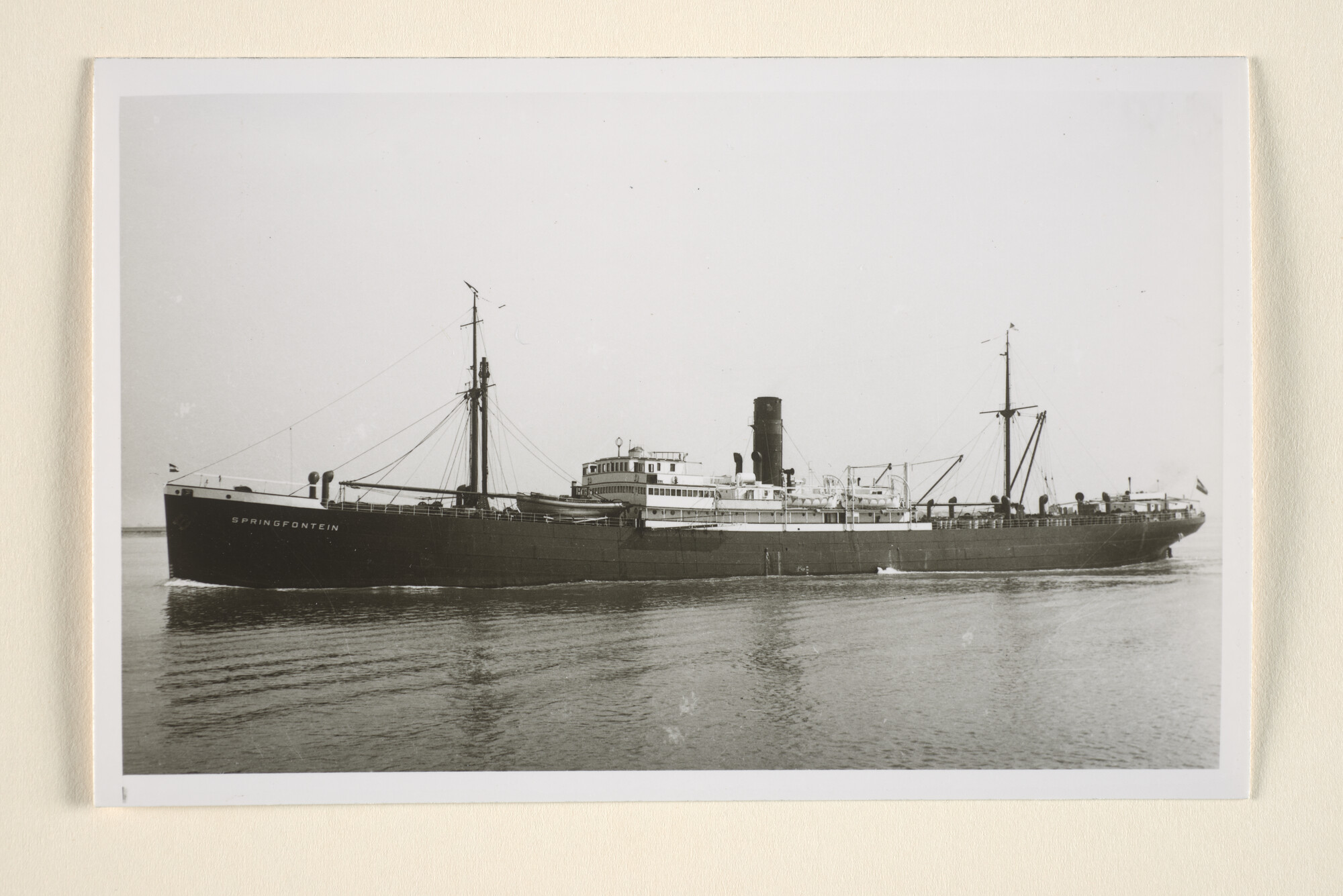 1995.5640; Het vracht-passagiersschip ss. Springfontein van de VNS; foto