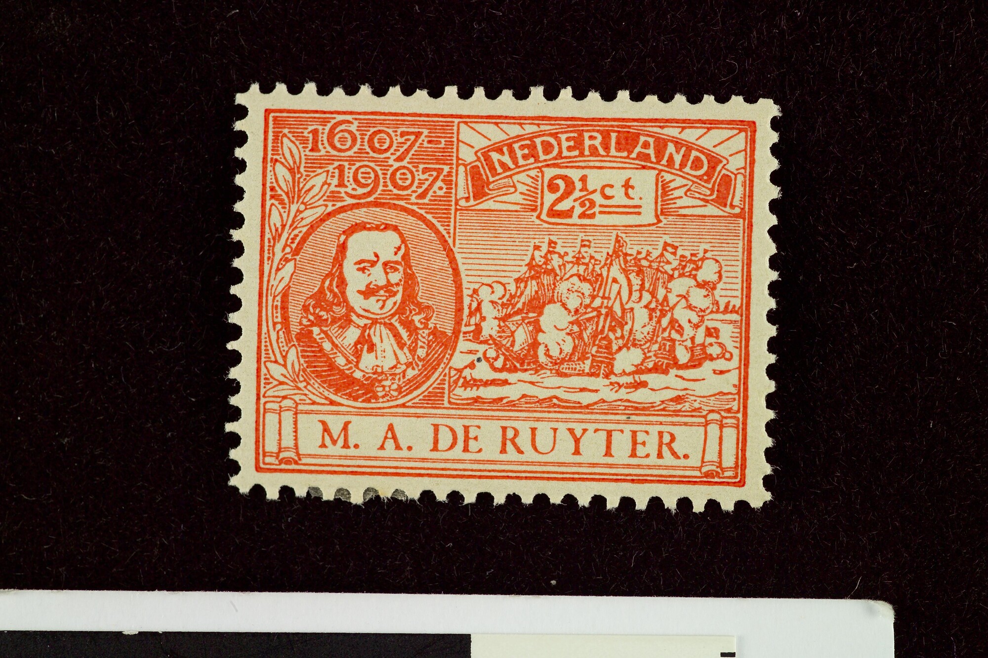 2006.0693; Postzegel van 2 1/2 cent uit 1907, met afbeelding van Michiel de Ruyter; postzegel