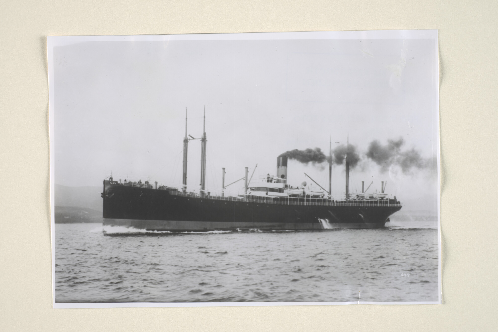 1995.1818; Het vrachtschip 'Lombok' van de SMN; foto