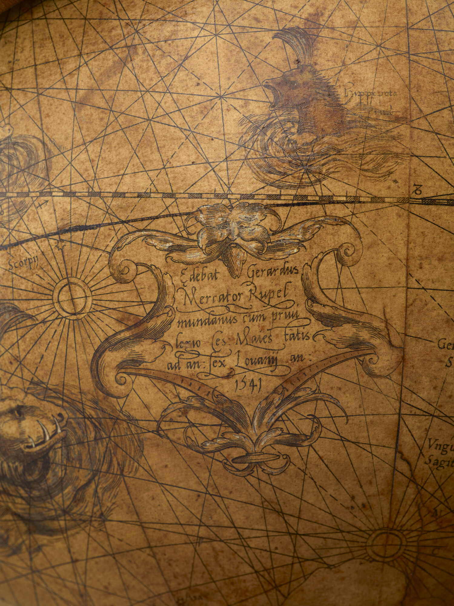 A.0145(025)01; Aardglobe van 42 cm. in doorsnede door Gerard Mercator, 1541, waarschijnlijk een facsimile editie uit 1875; globe