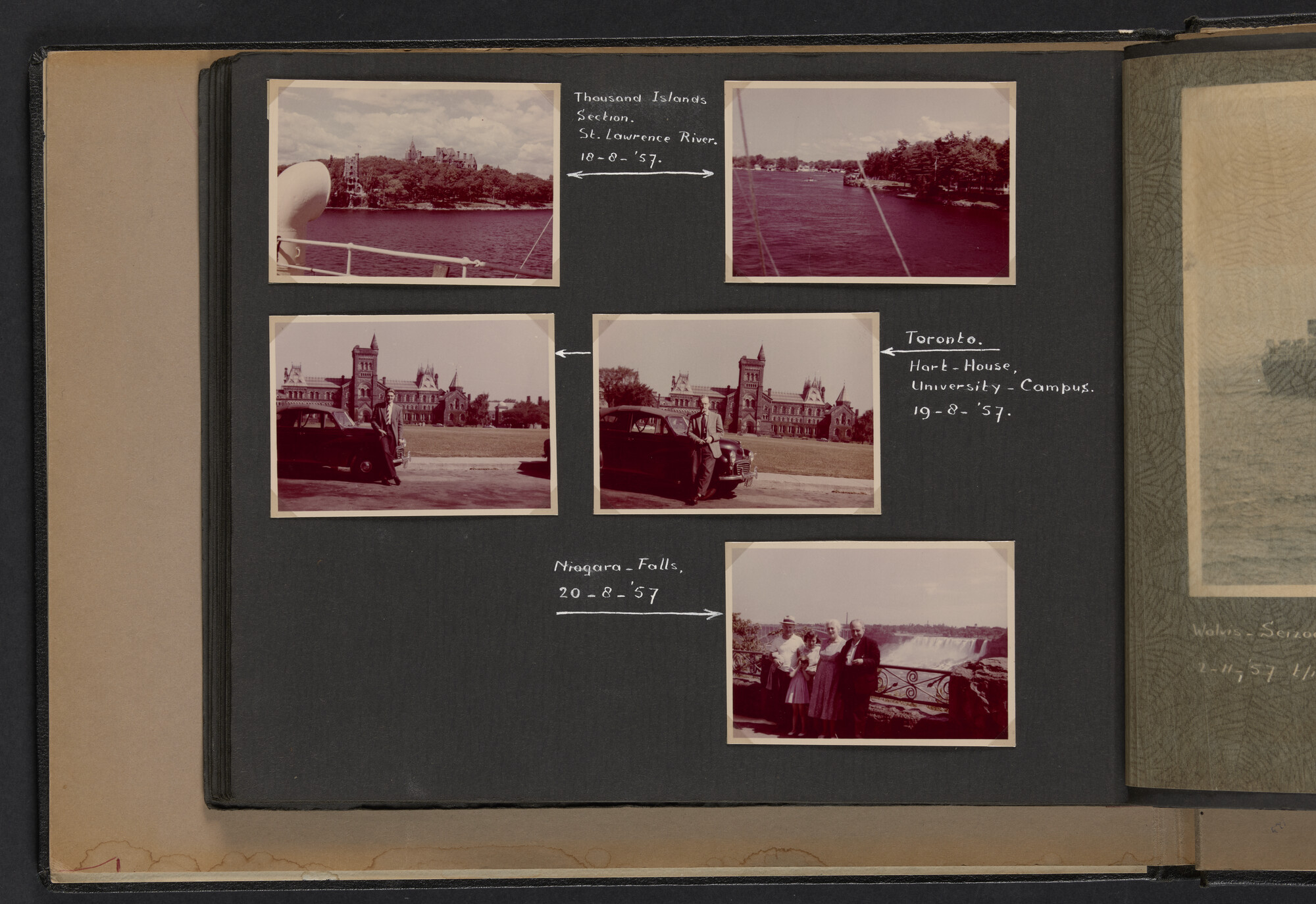 2021.0010; Fotoalbum van Joost Ossewaarde, radiotelegrafist, van reizen op diverse schepen van 1953 t/m 1958; fotoalbum