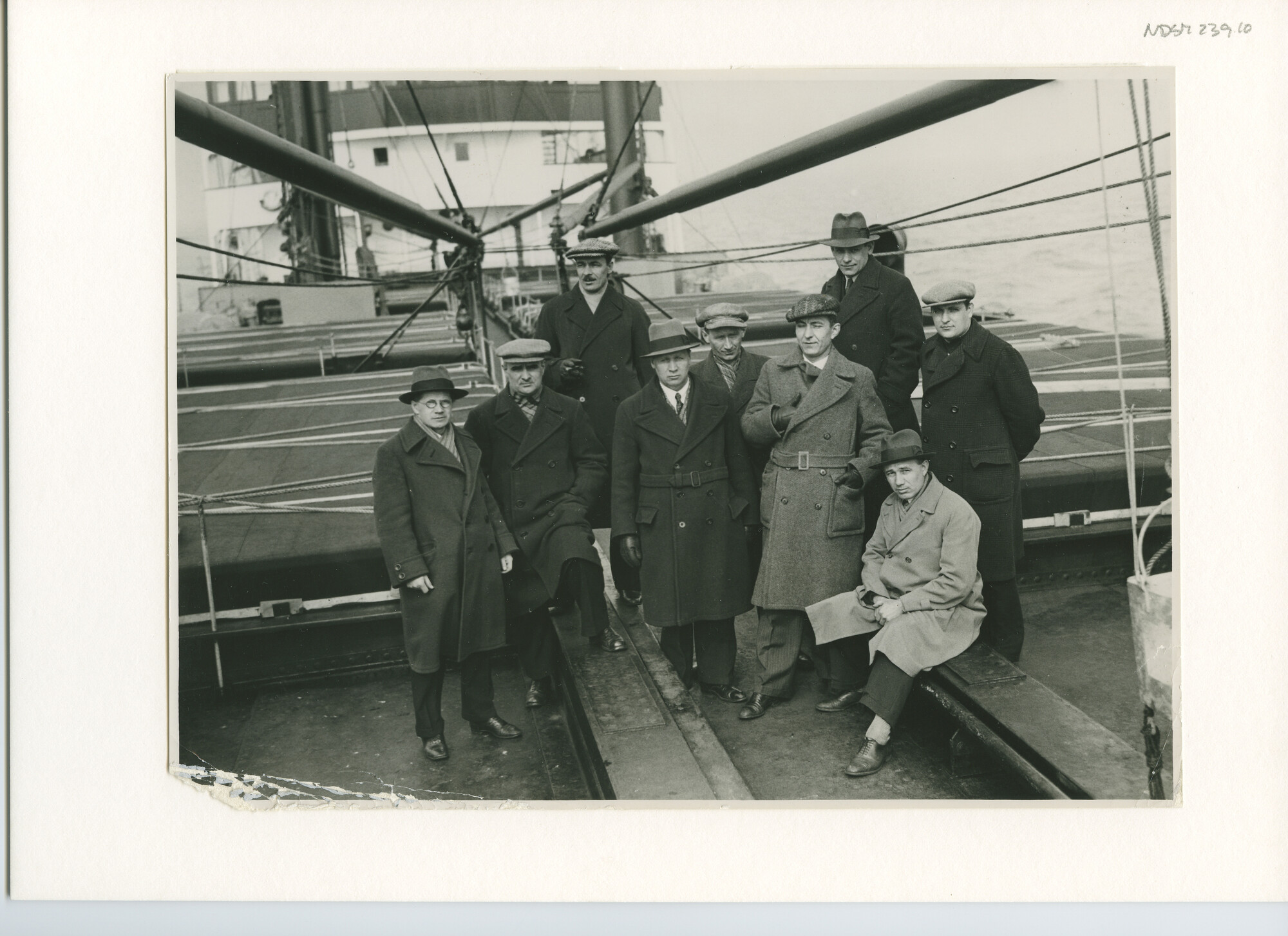 S.5444(1221)12; Foto van het vrachtschip ms. Kosarev tijdens de proefvaart; foto