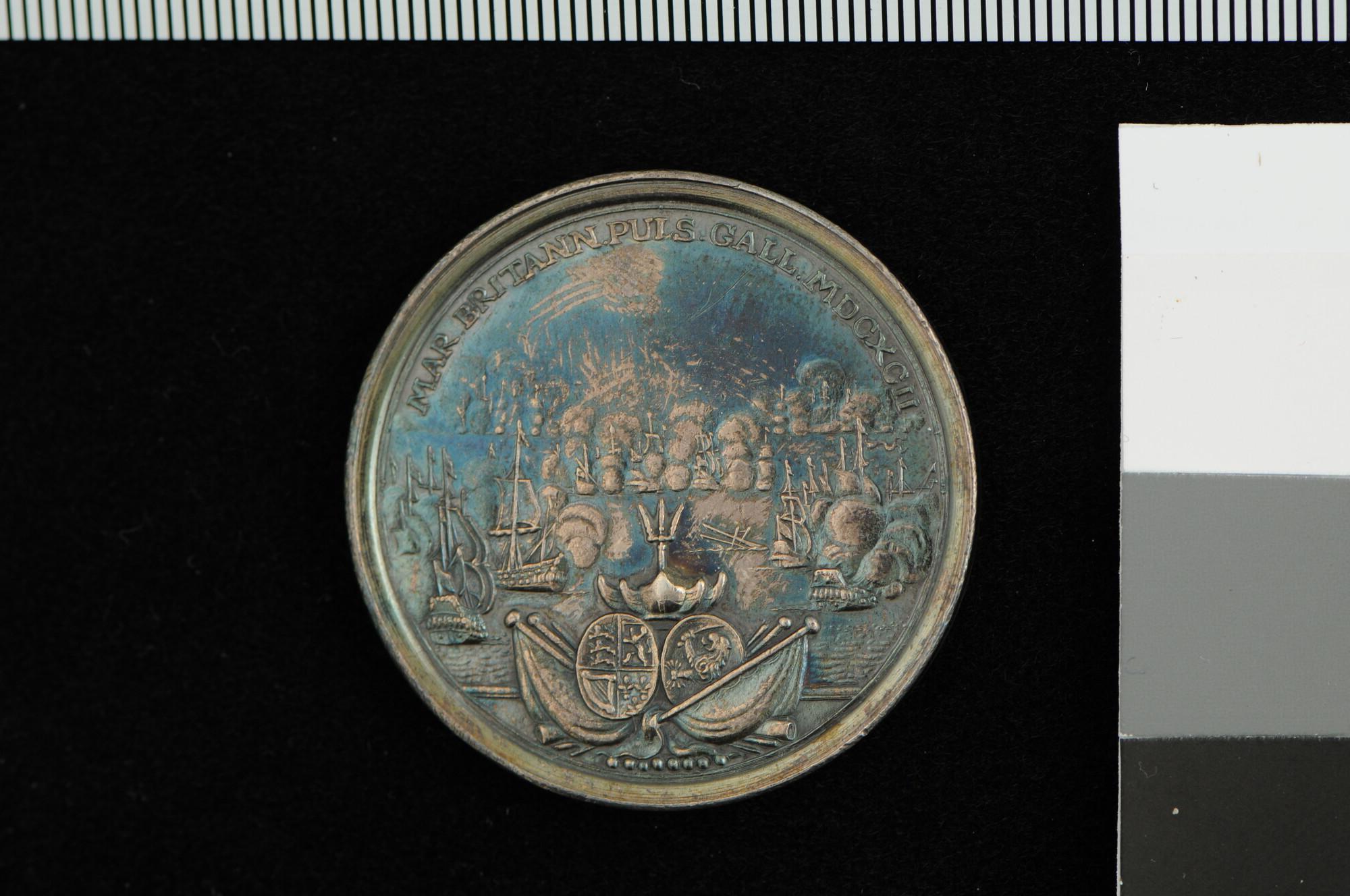 A.0331(04); Penning op de zeeslag bij Kaap La Hogue, 1692; penning