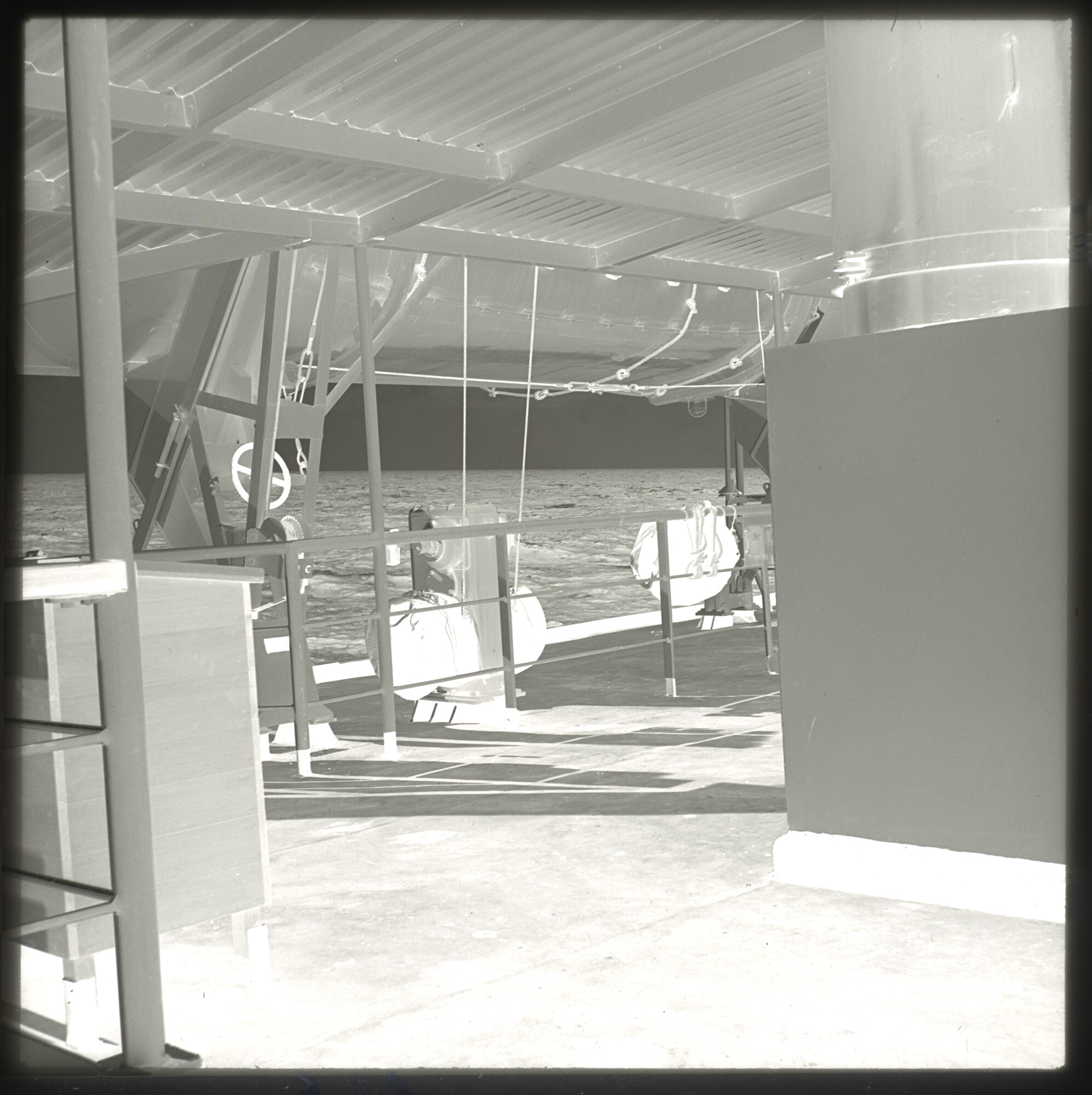 A.5263(02); Negatieven van een reis met het vrachtschip 'Woltersum' van de Stoomvaart; negatief