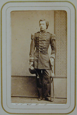 S.0576(01)083; Portretfoto van luitenant-ter-zee der eerste klasse J.C.H. Beelo (1832-1874); foto