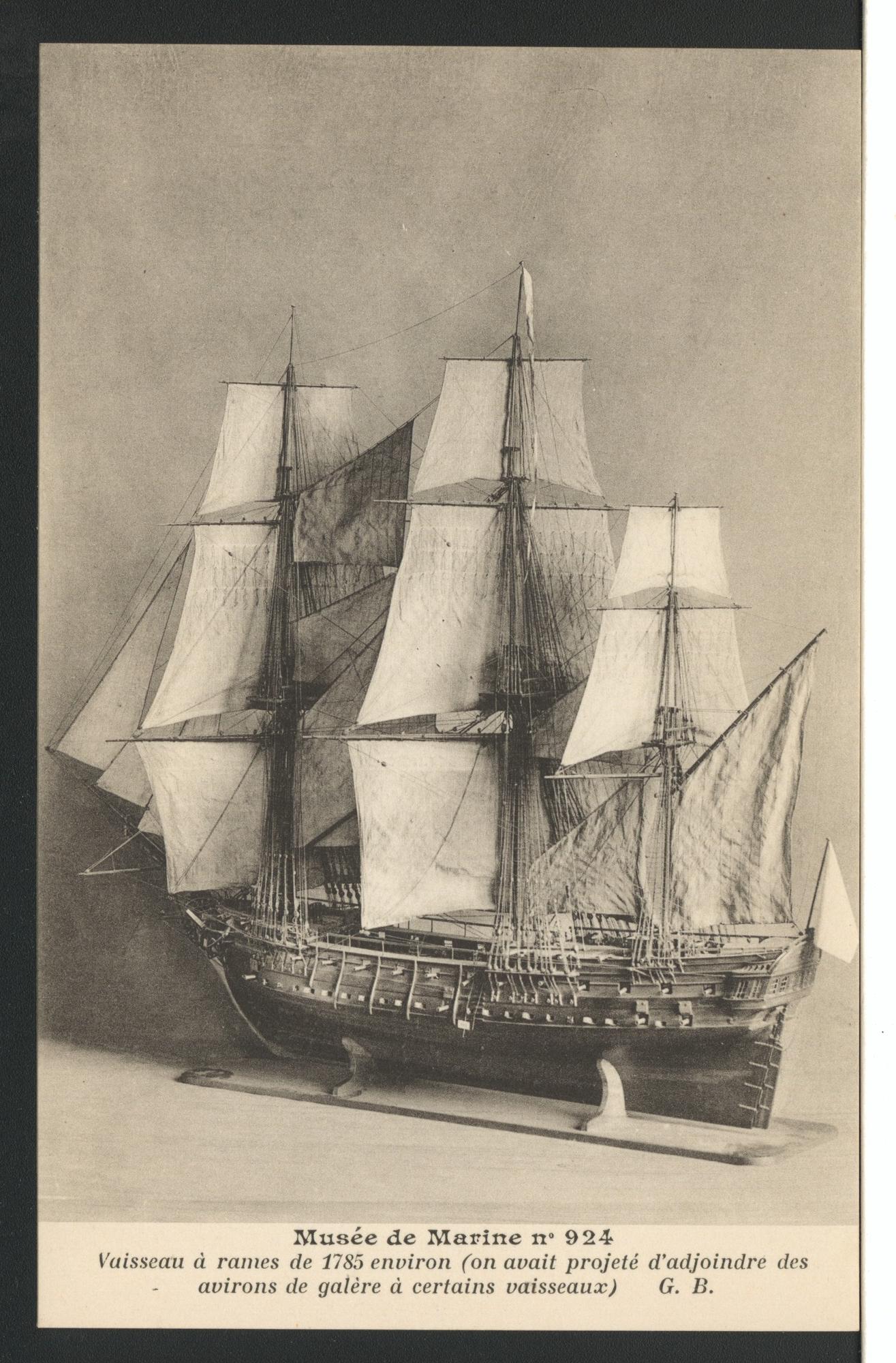 A.4876(397); Mapje van het Musee du Louvre (Musée de Marine) met 50 prentbriefkaarten met; prentbriefkaart-serie