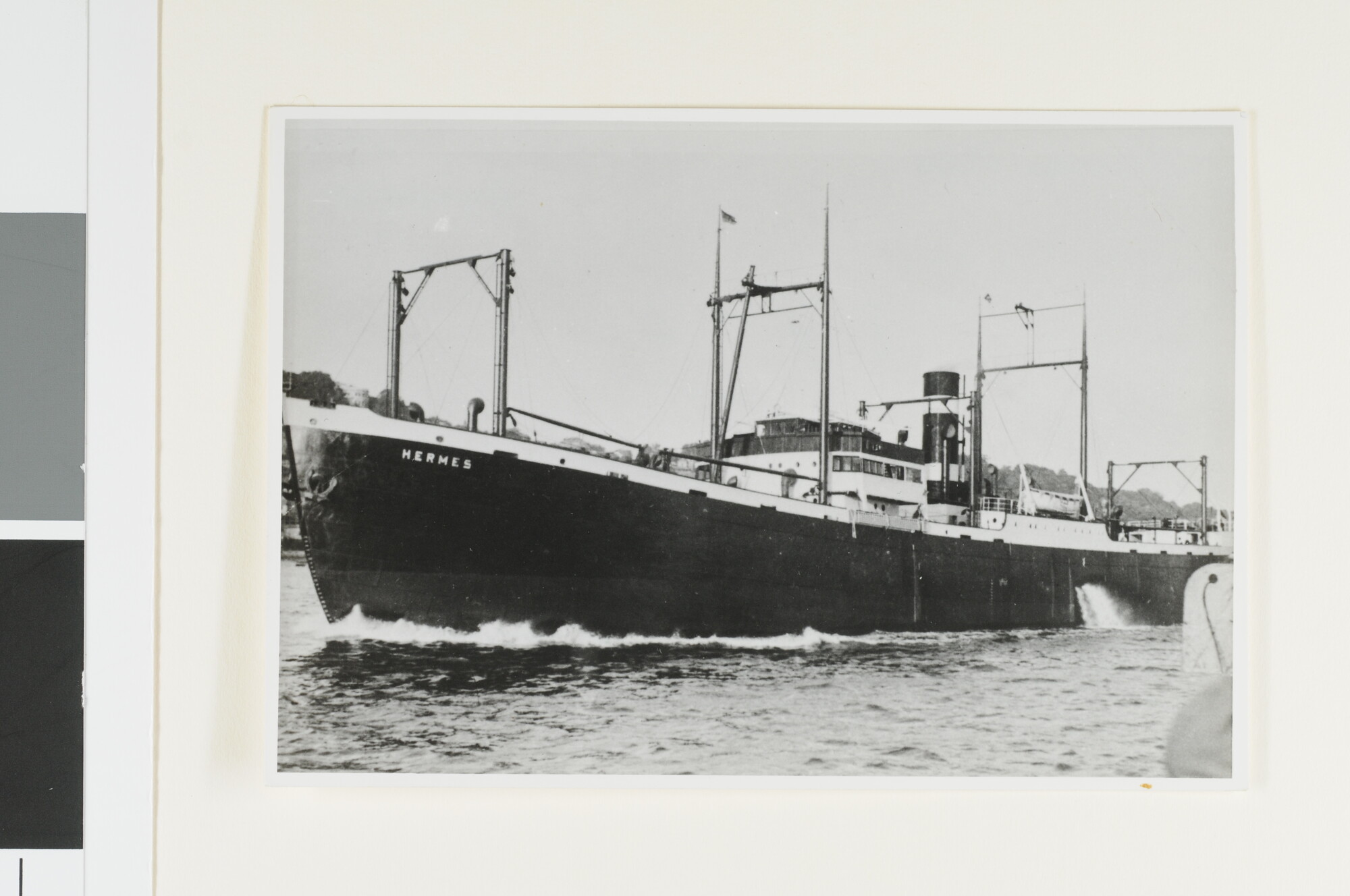 A.4743(28); Het vrachtschip ss. Hermes van de KNSM; foto