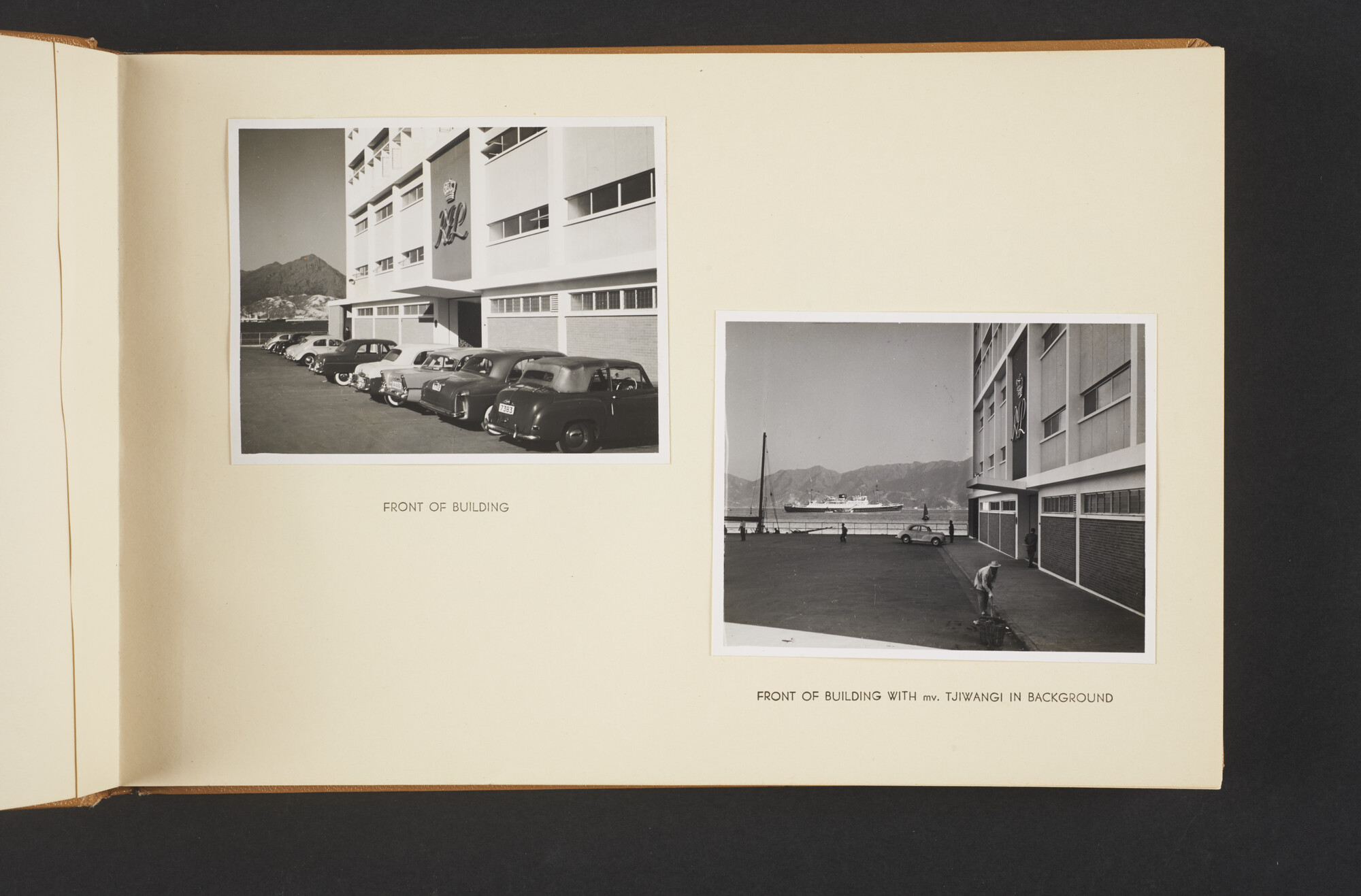 2015.1296; Fotoalbum van het kantoor van de Royal Interocean Lines te Hongkong; fotoalbum