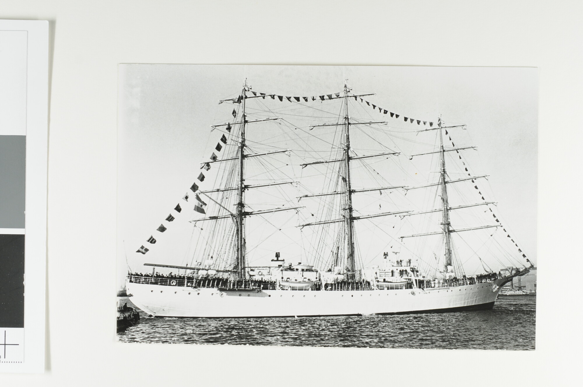 S.6408(0907); Vlootbezoek aan Amsterdam; foto