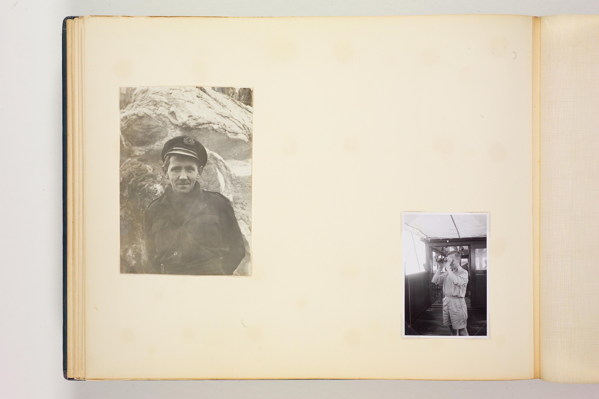 1990.0579; Tweede album met foto's van het walvismoederschip ms. Willem Barendsz (I); fotoalbum