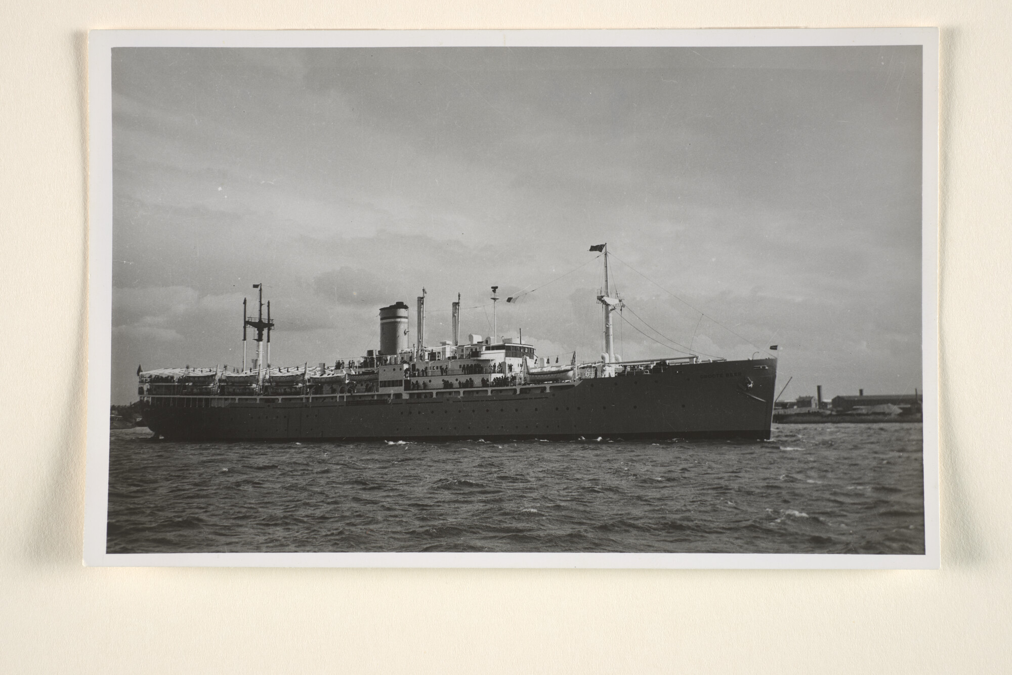 1996.3064; Het emigrantenschip ss. Groote Beer; foto