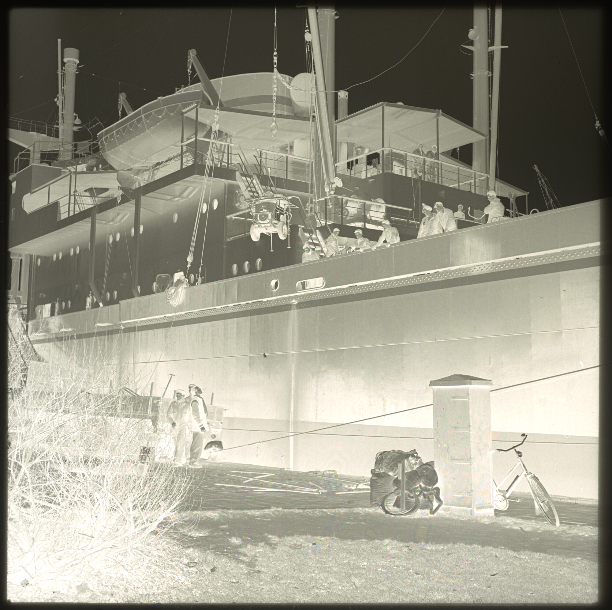 A.5263(02); Negatieven van een reis met het vrachtschip 'Woltersum' van de Stoomvaart; negatief
