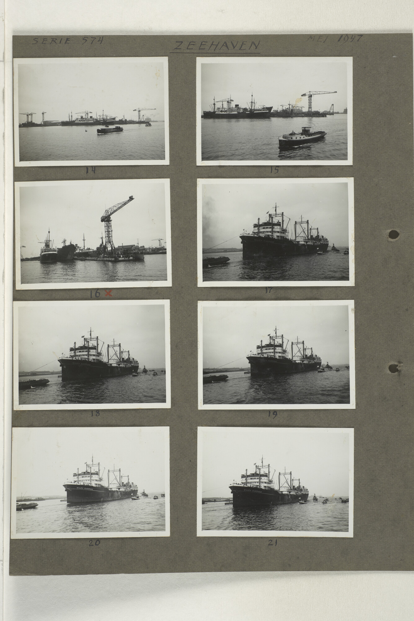 1998.2179; Omslag met een grote hoeveelheid proef foto's gemaakt in opdracht van de Gemeente Handelsinrichtingen in Amsterdam; omslag