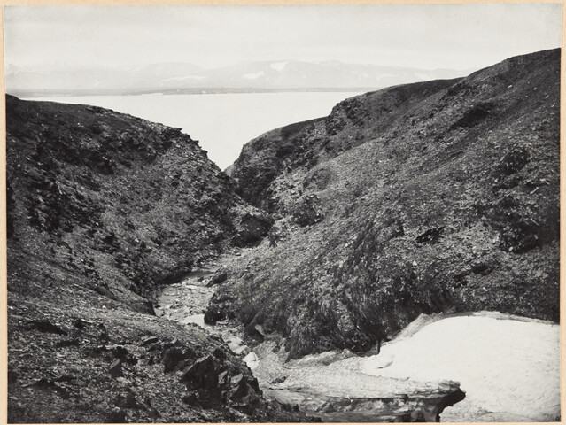 A.0123(03)46; Kooldruk van foto van de Eerste Noordpoolreis van de 'Willem Barents' naar Spitsbergen en Nova Zembla; fotoreportage