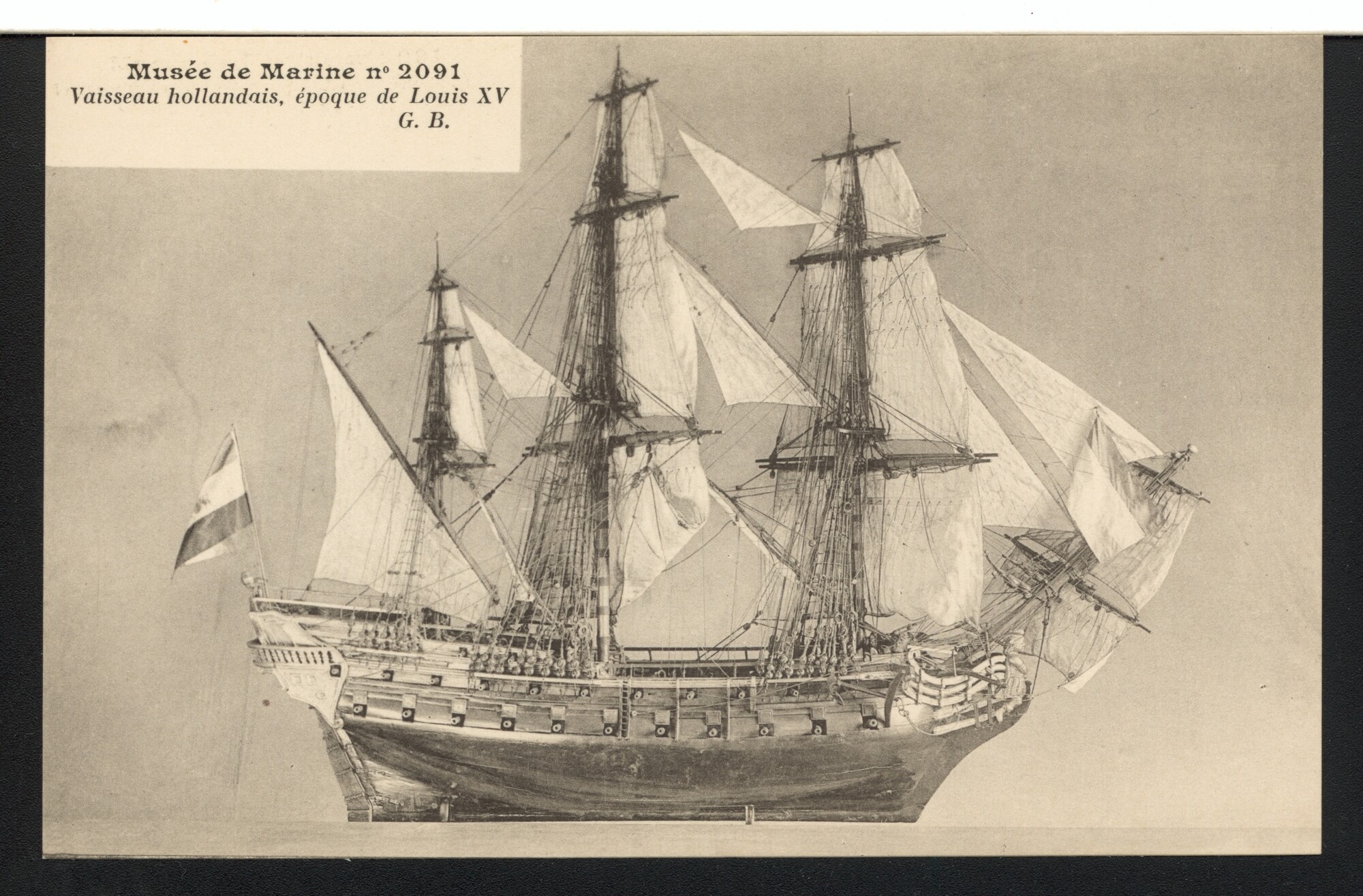 A.4876(397); Mapje van het Musee du Louvre (Musée de Marine) met 50 prentbriefkaarten met; prentbriefkaart-serie