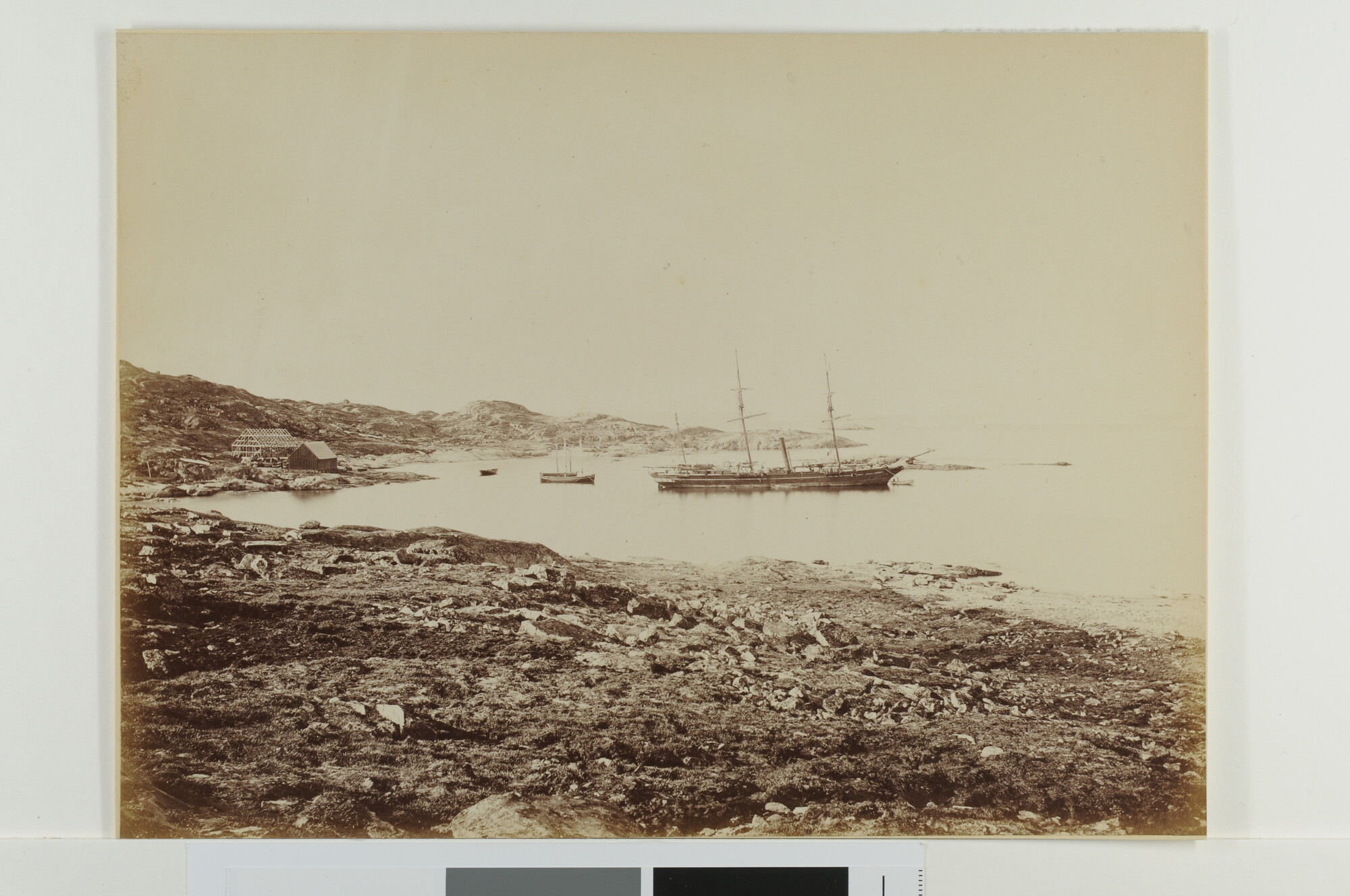 S.2956(04)20; Pandora at the Danish Harbour, Upernavik; foto