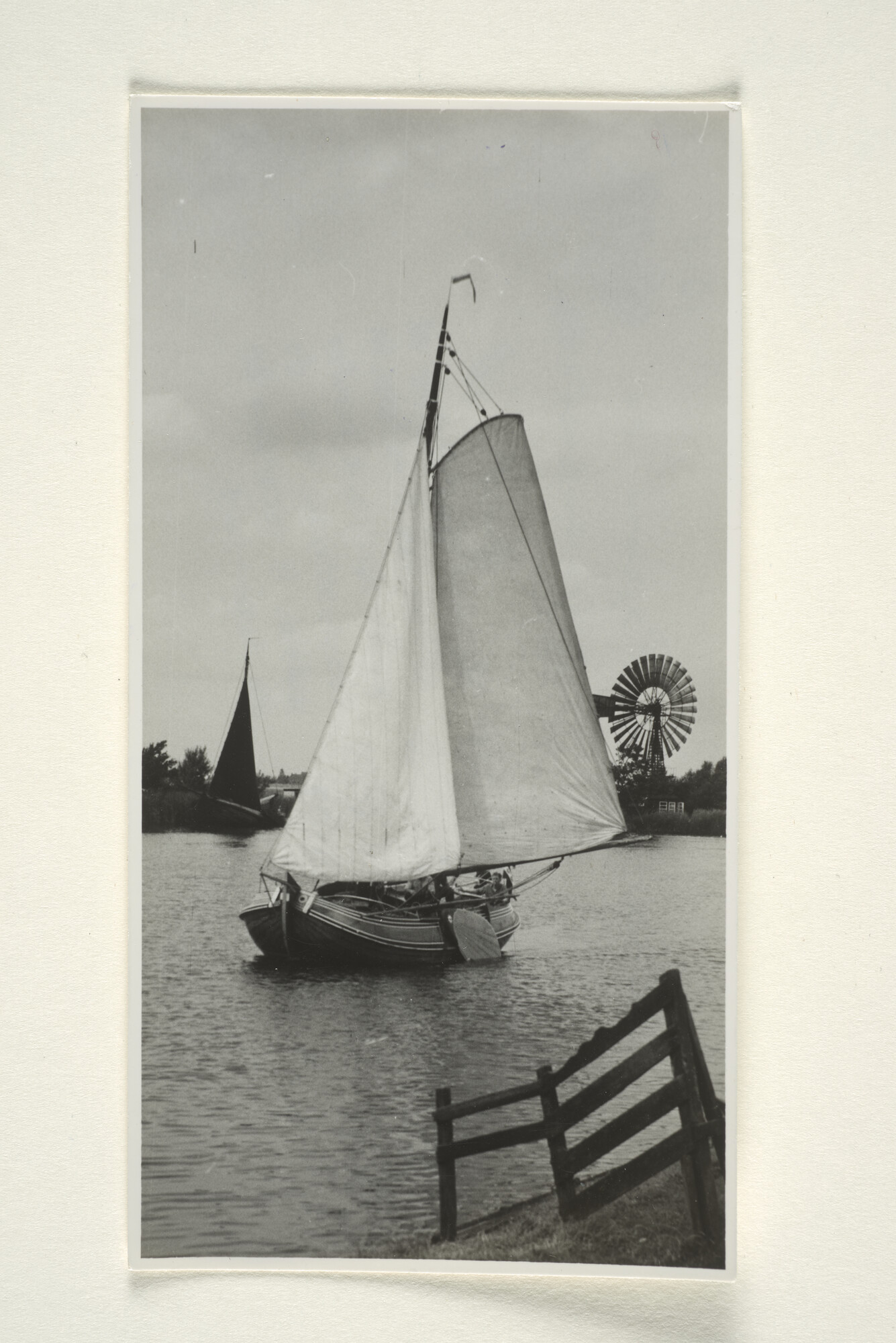 1997.1794; De boeier 'Rana' van Y. Popma te Oppenhuizen; foto