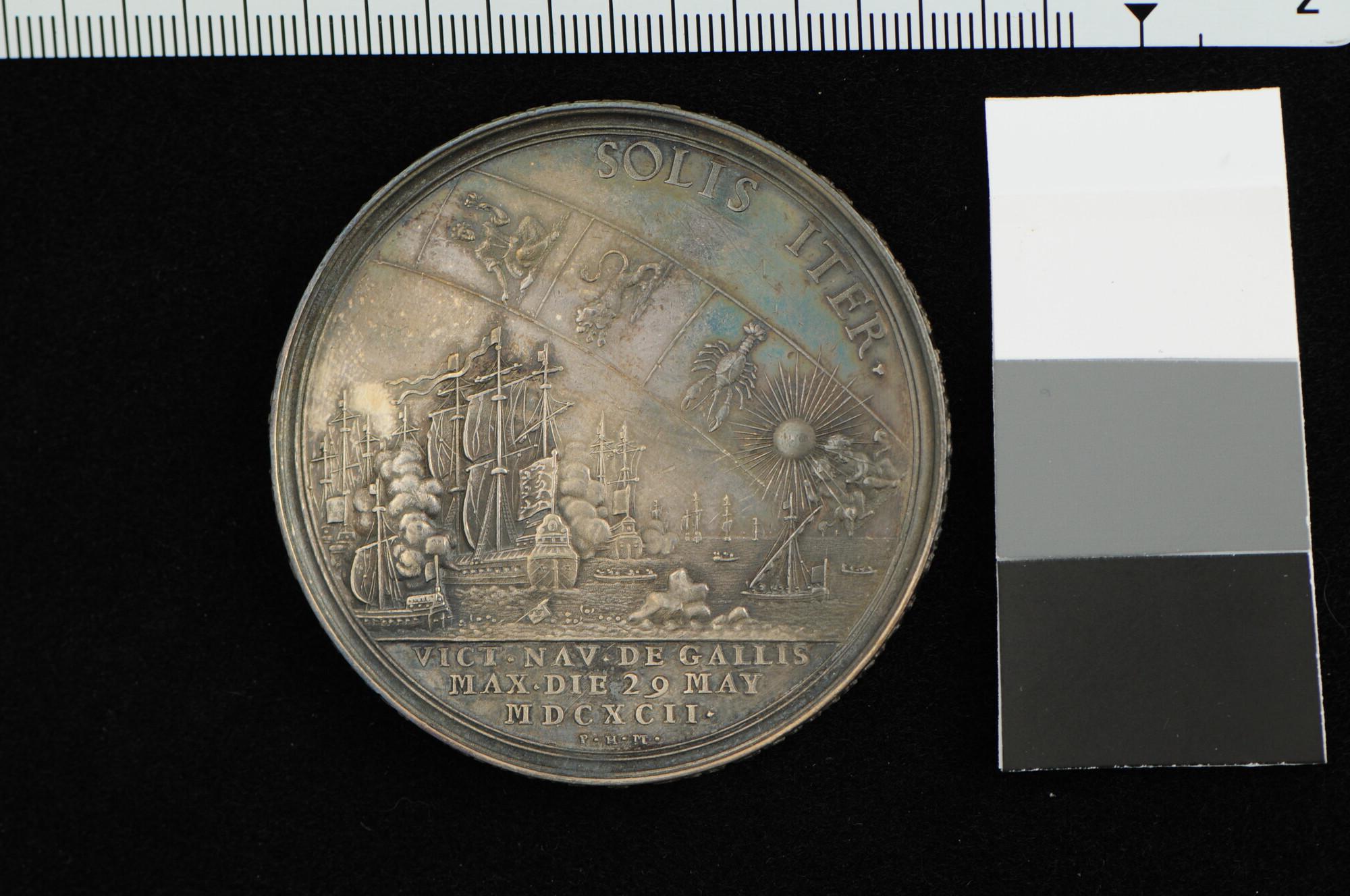 A.0250(04); Penning op de zeeslag bij Kaap La Hogue, 1692; penning