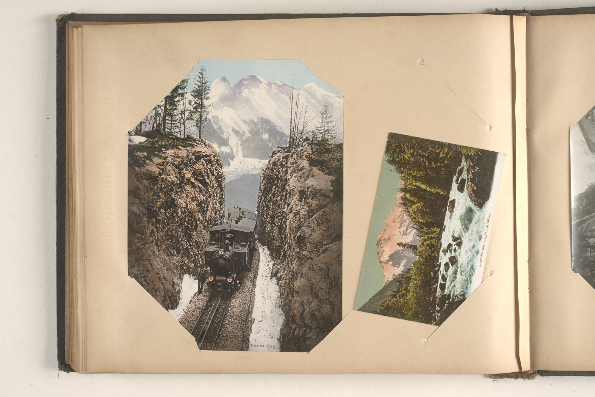 2015.0862; Fotoalbum met souvenirfoto’s verzameld tijdens de reizen van James Reginald Filz, 18 oktober 1901 t/m september 1904; fotoalbum