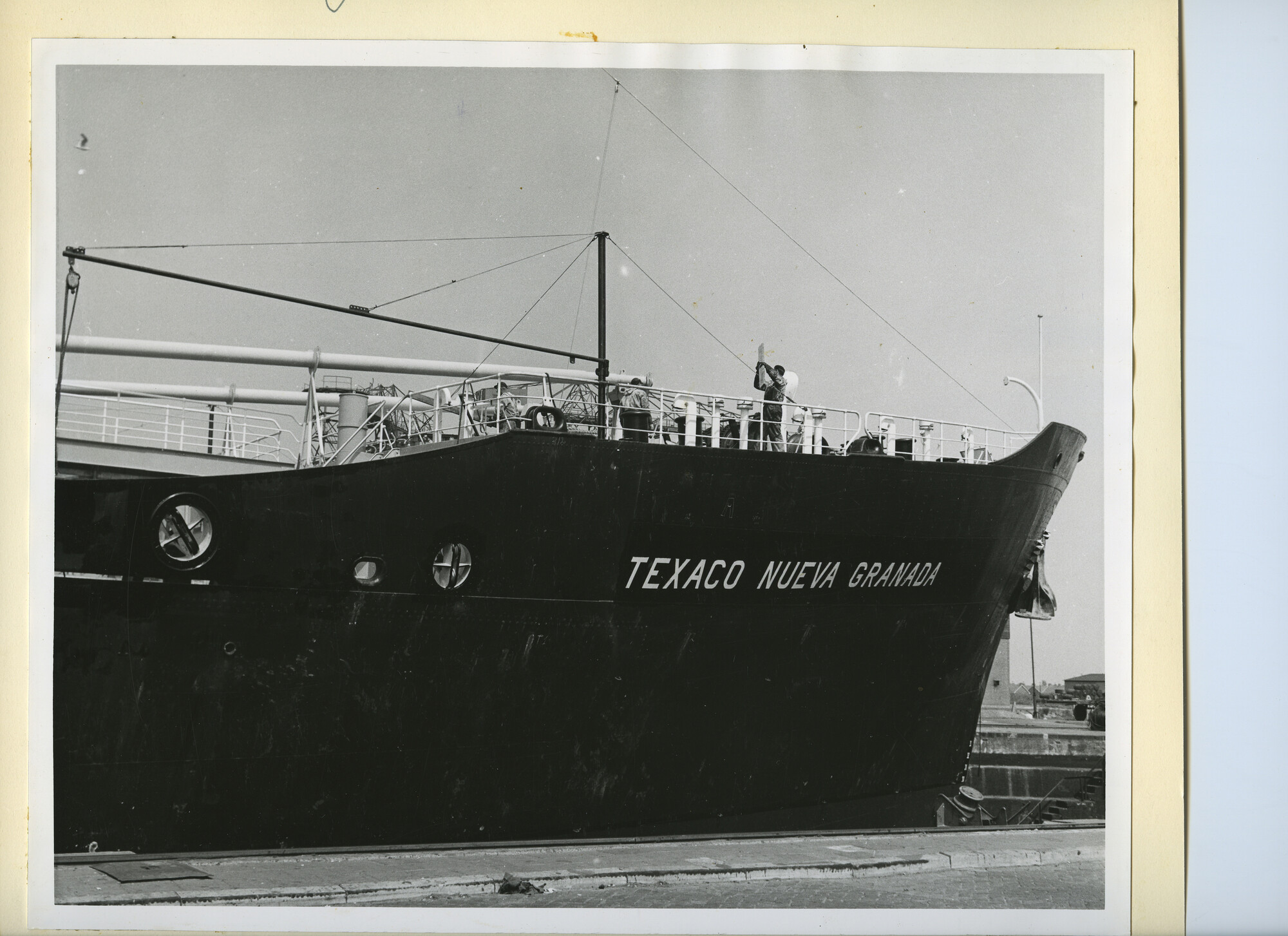 S.5444(3593)01; Foto van de dekuitrusting van de tanker ms. Texaco Nueva Granada; foto