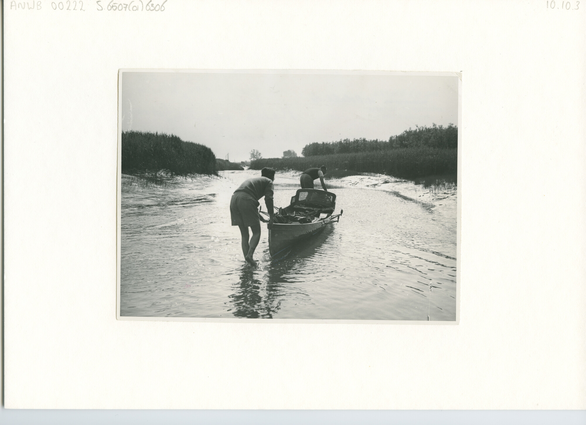 S.6507(01)6306; De geul "Klein Malta" van het "gat van de Noorderklip" uit gezien bij laag water; foto