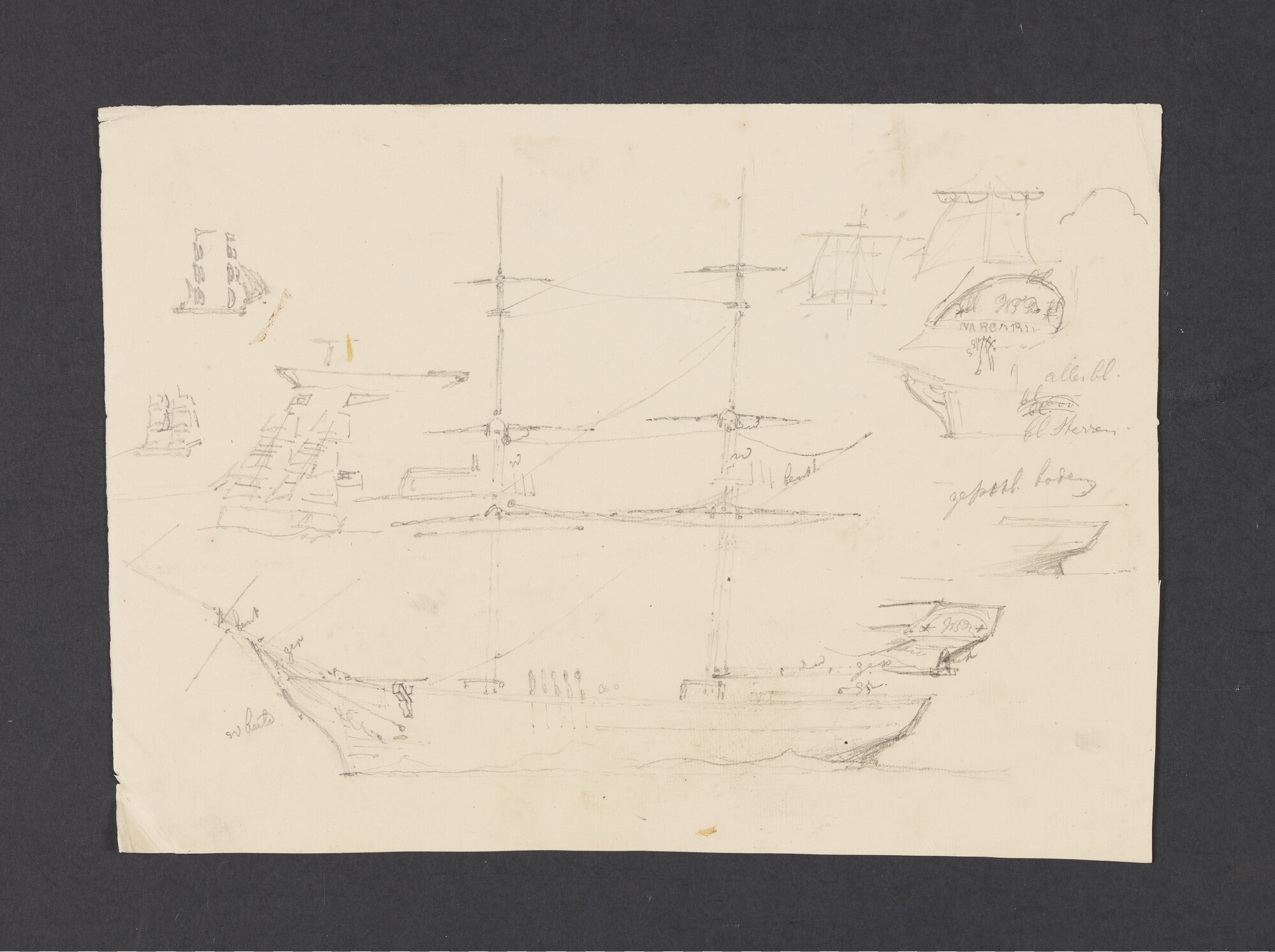 S.3107(07)179; Verschillende schetsen van een tweemastzeilschip waaronder de spiegel en boeg; tekening