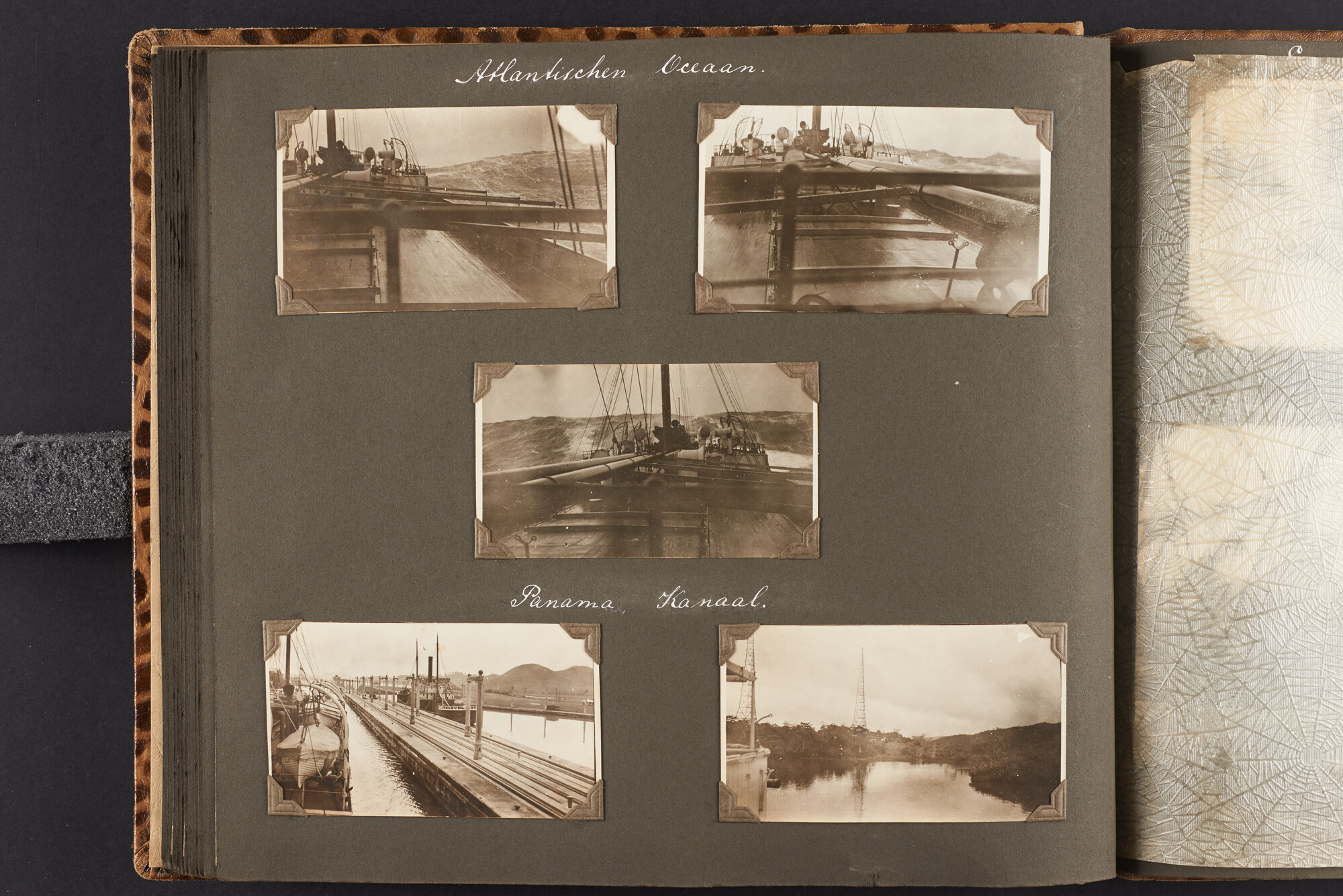 2016.0059; Fotoalbum van werkzaamheden van L. Smit & Co's Internationale Sleepdienst; fotoalbum