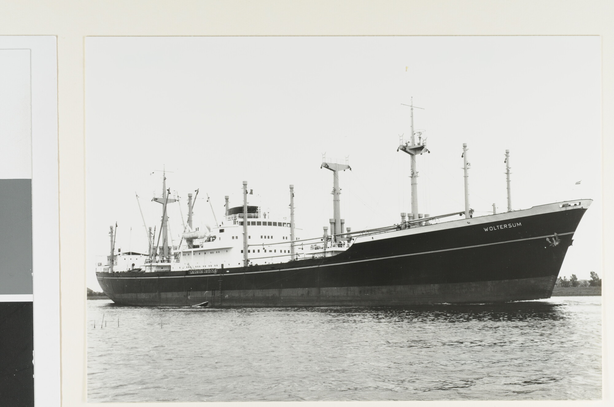 S.7032(024); Het vrachtschip ms. 'Woltersum' van de NV; foto