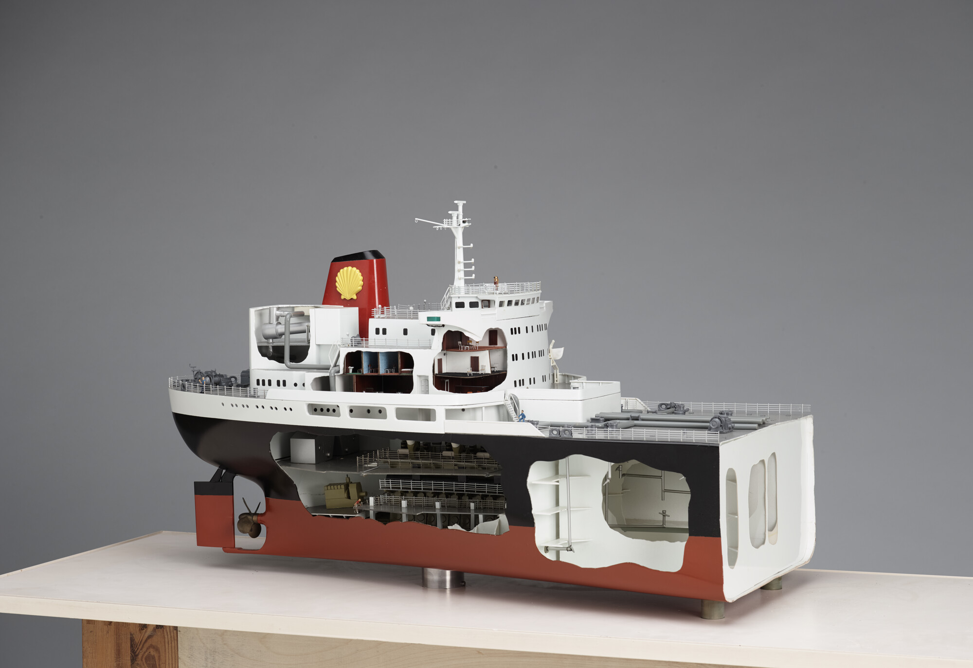 RB.1476(02); Model van het achterschip van een D-klasse tanker; scheepsmodel
