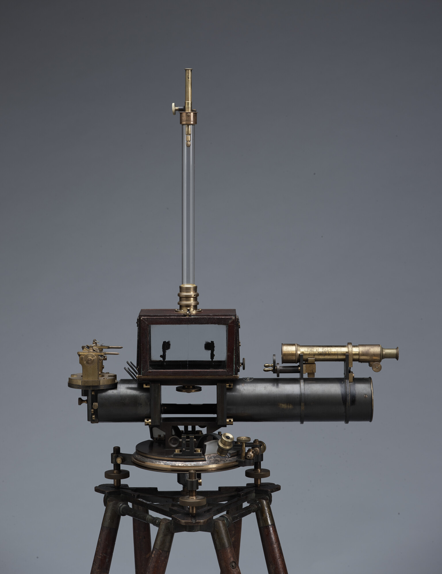 RB.0399(1)1; Unifilar magnetometer door Elliot Brothers, Londen, 1864; magnetometer